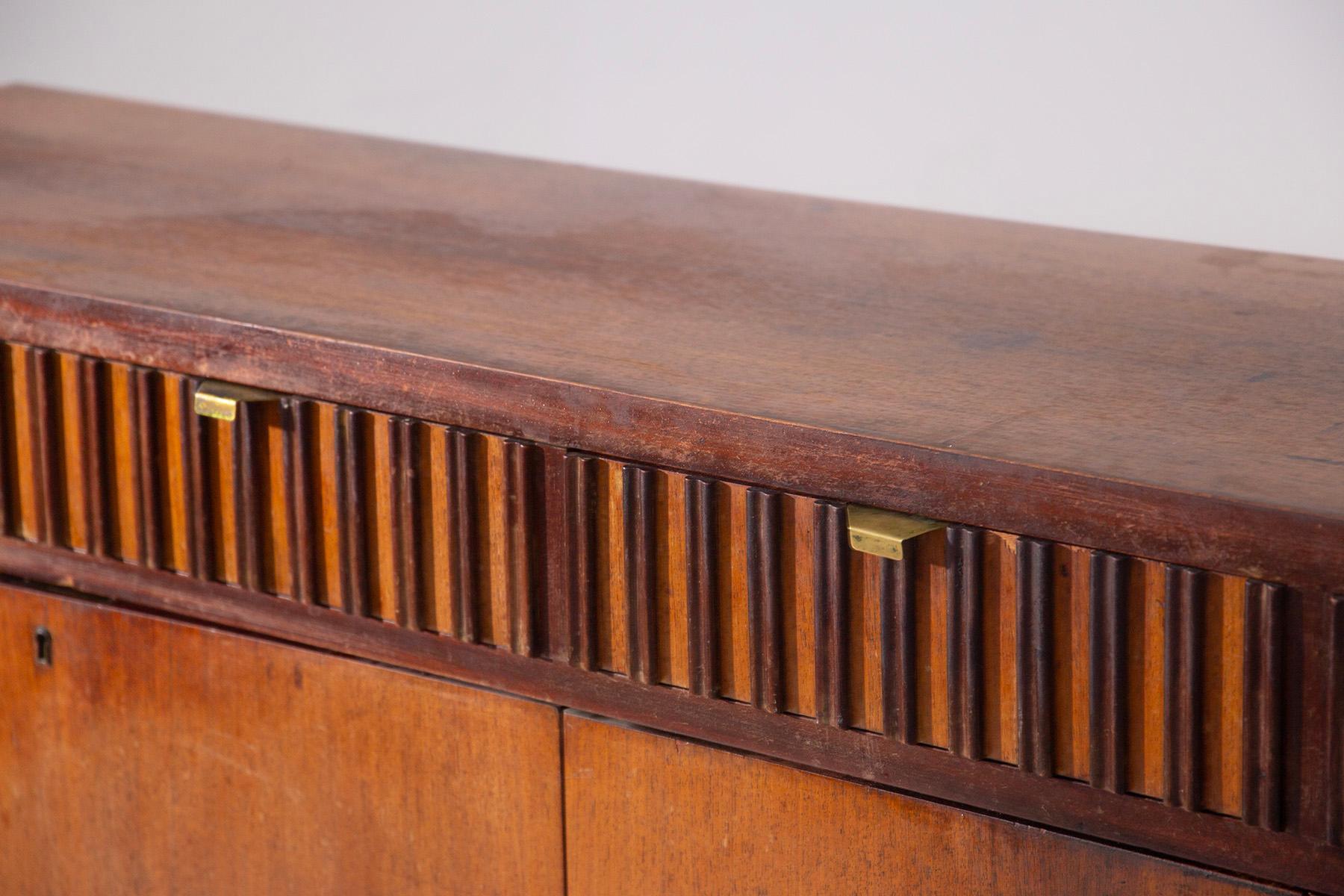 Italian sideboard by Studio B.B.P.R. branded, with brass handles In Fair Condition For Sale In Milano, IT