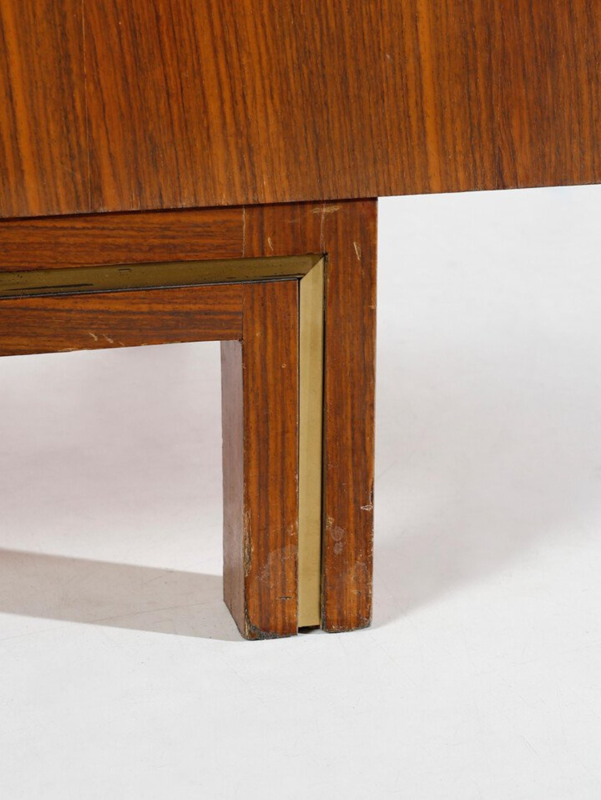 Italian sideboard For Sale 5