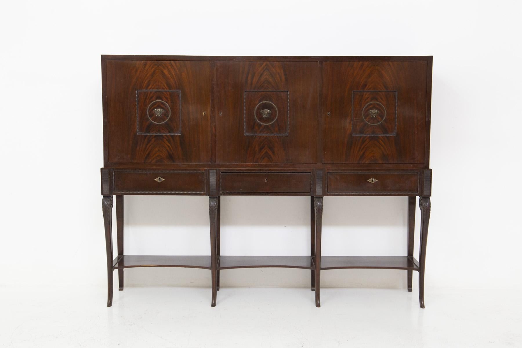 Italian Sideboard in Neoclassical Style in Mahogany Att. to Gianni Versace For Sale 7