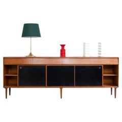 Italian sideboard in teak wood 