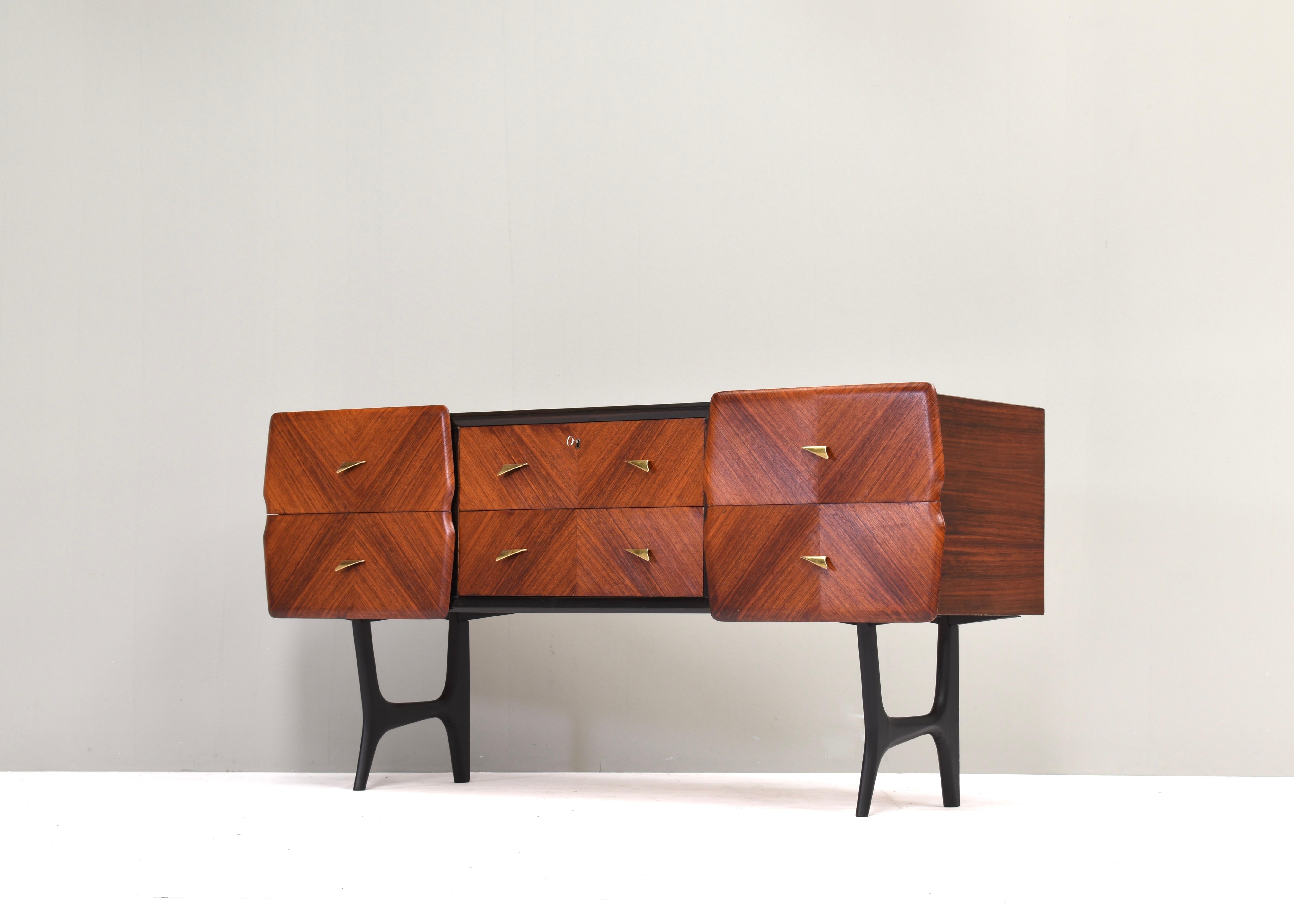 Mid-20th Century Italian Sideboard in Walnut with Brass details and Glass top, Italy, circa 1950