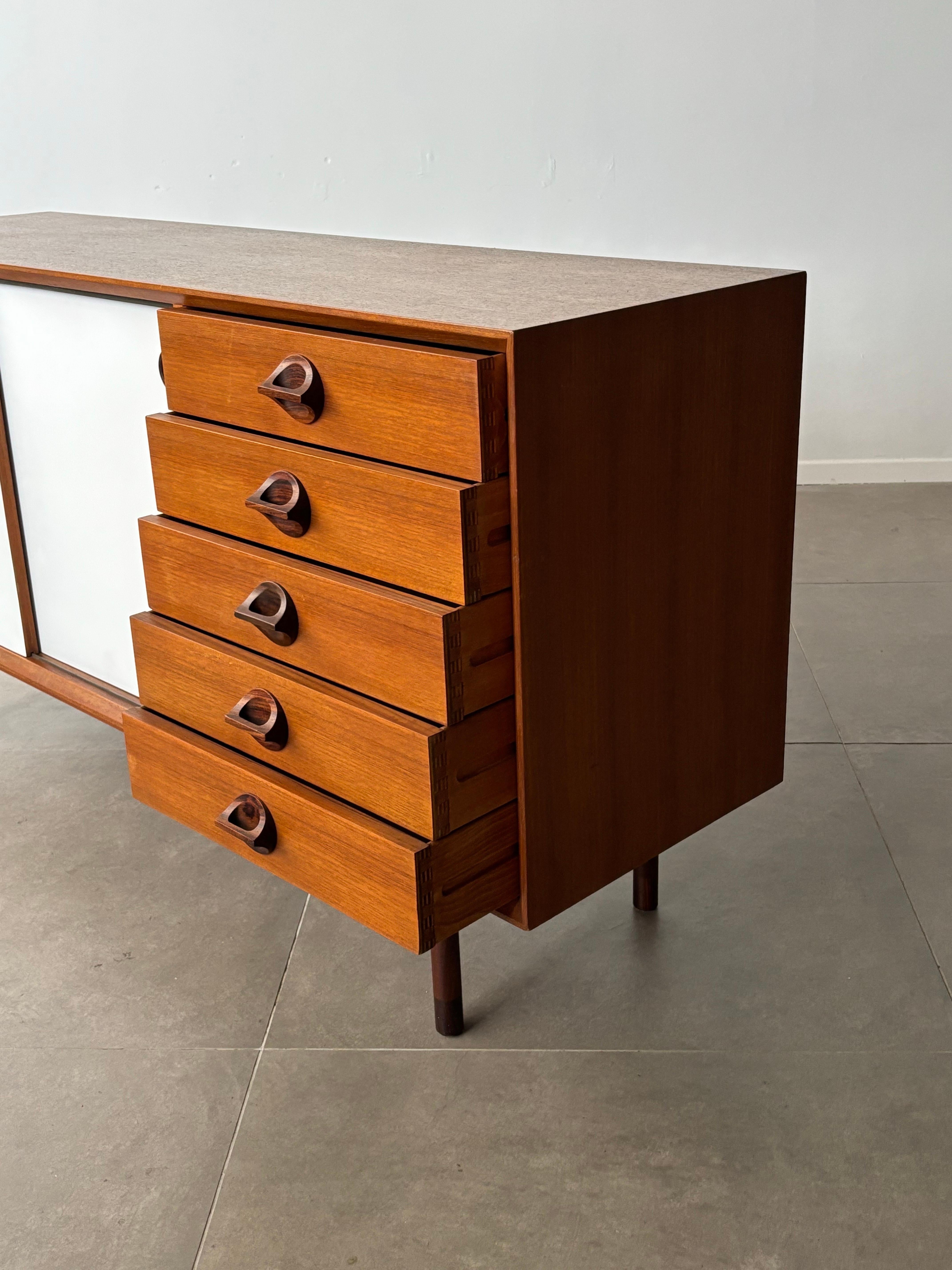 Italian sideboard “Monika” by George Coslin for Faram, designed in the 1960s For Sale 8