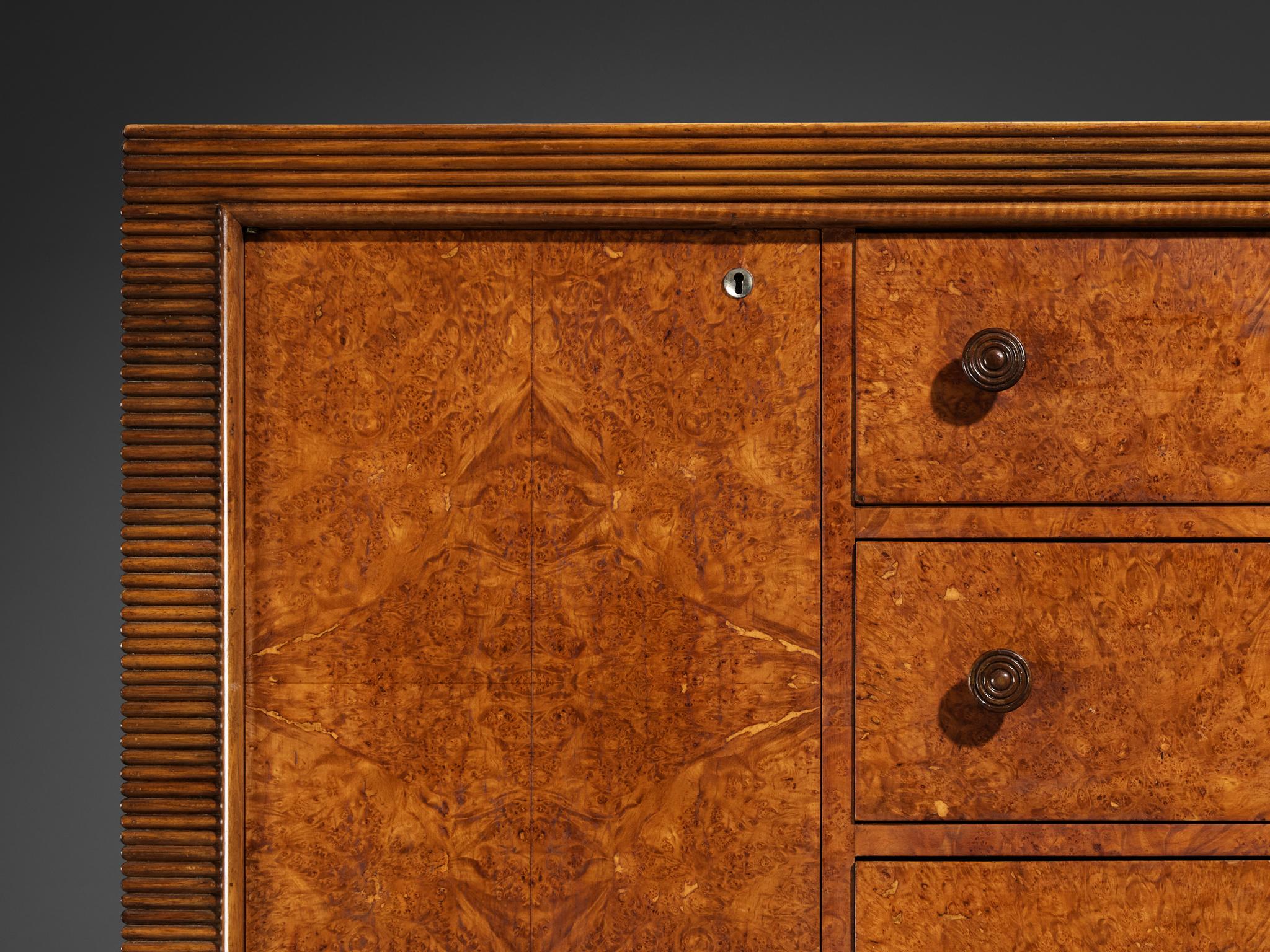 Mid-20th Century Italian Sideboard with Grissinato Carvings in Walnut For Sale
