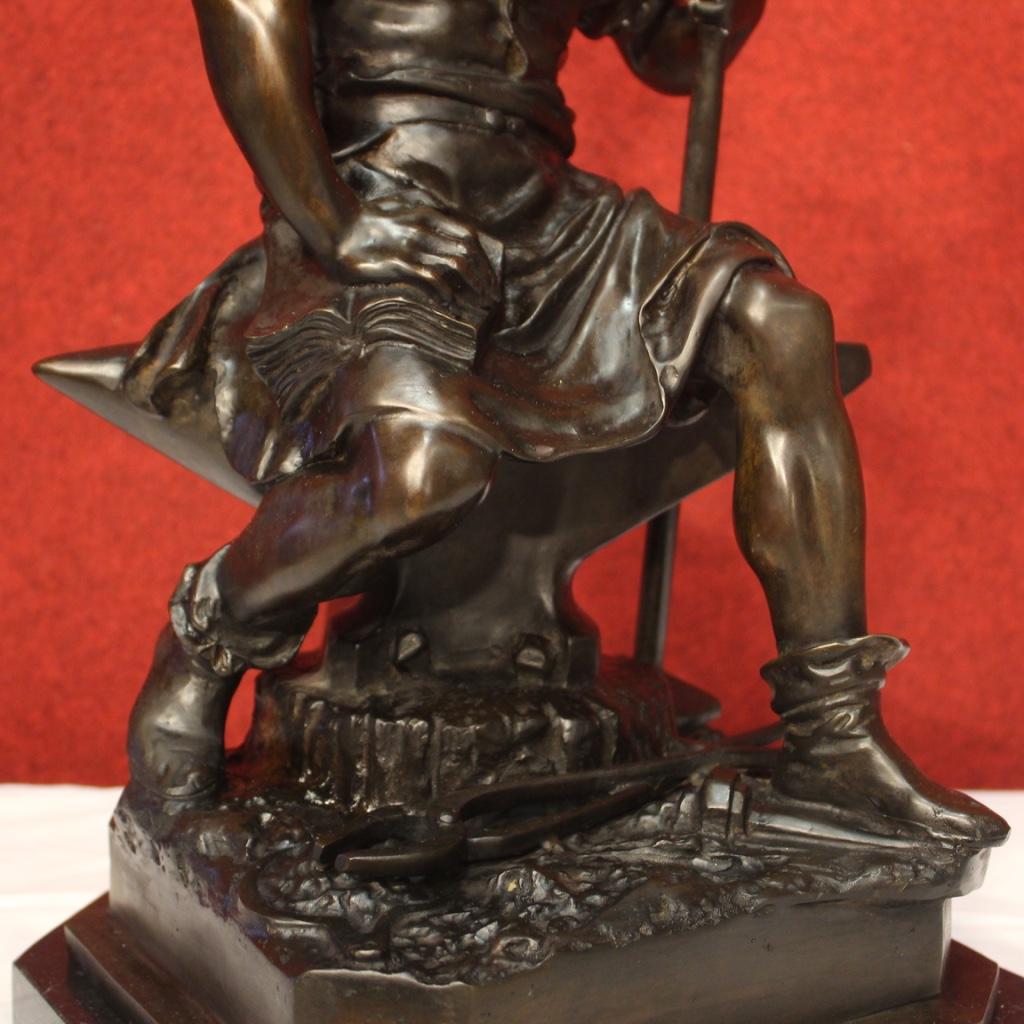 Italian Signed Bronze Sculpture Depicting a Blacksmith, 20th Century In Good Condition For Sale In London, GB