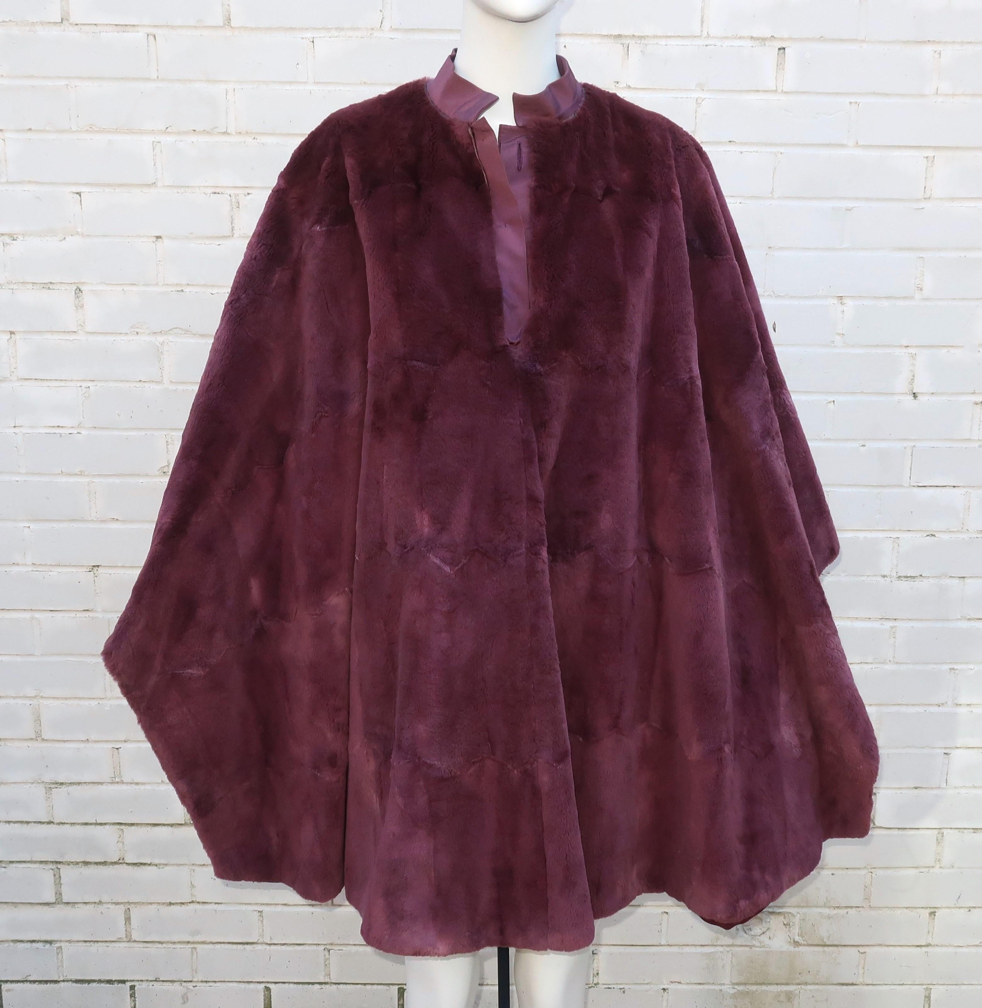 Italian Silk Fur Lined Poncho Cape for Neiman Marcus, 1970's For Sale 8