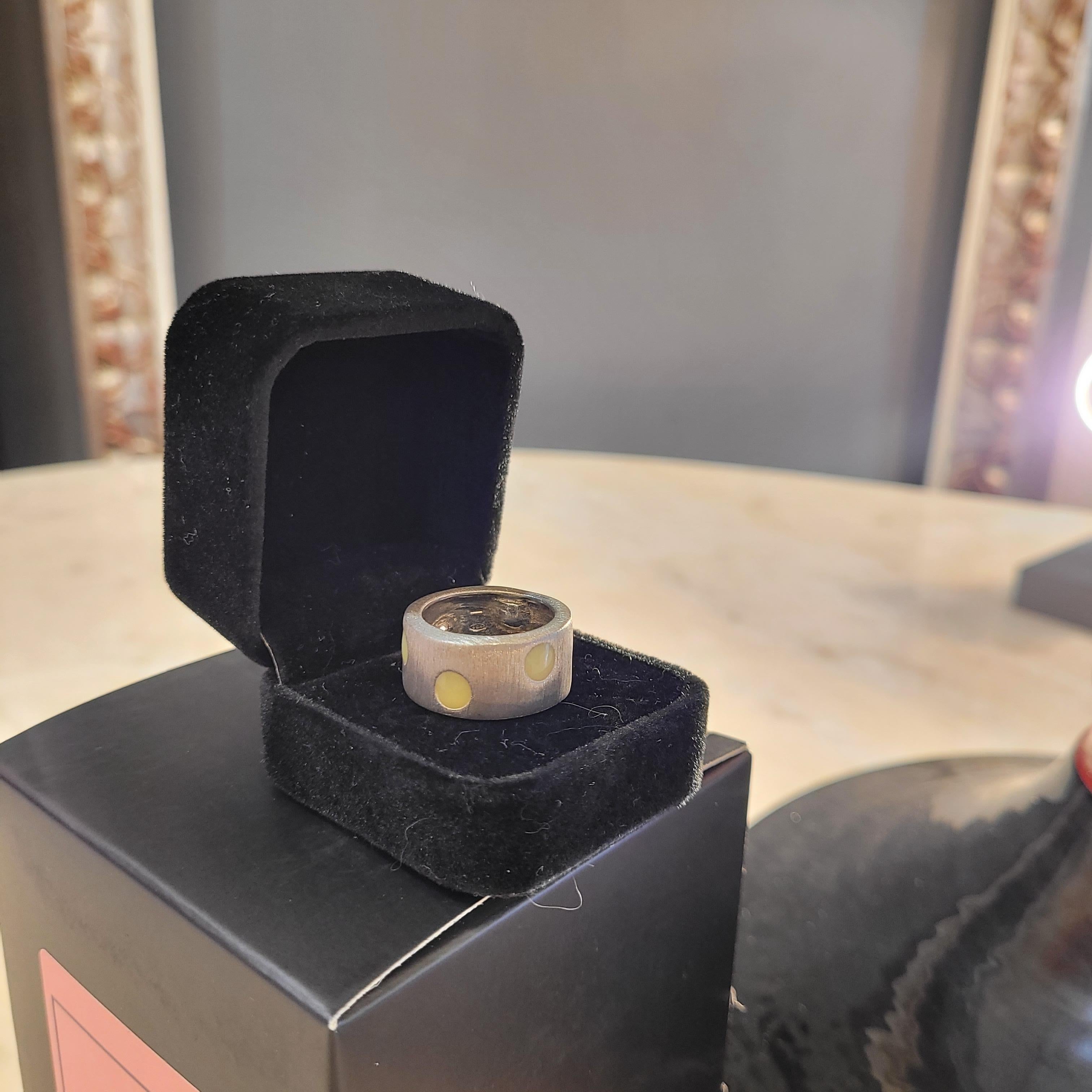 Women's or Men's Italian Silver and green enamel ring, Vintage For Sale