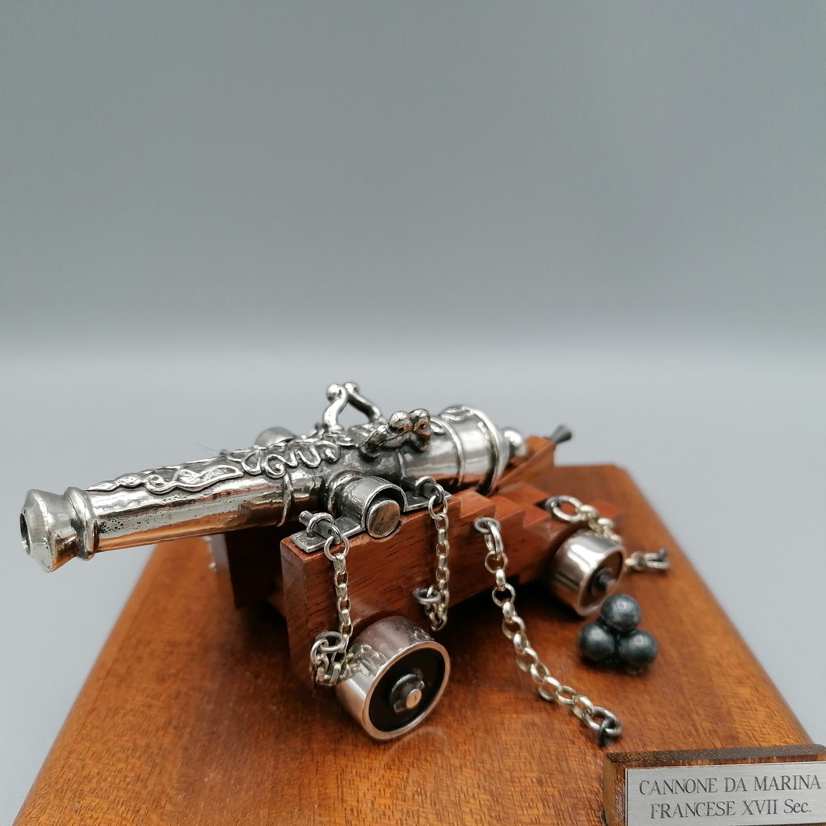 Italienische Miniatur-Kanon aus Silber und Holz aus der französischen Marine (Gegossen) im Angebot