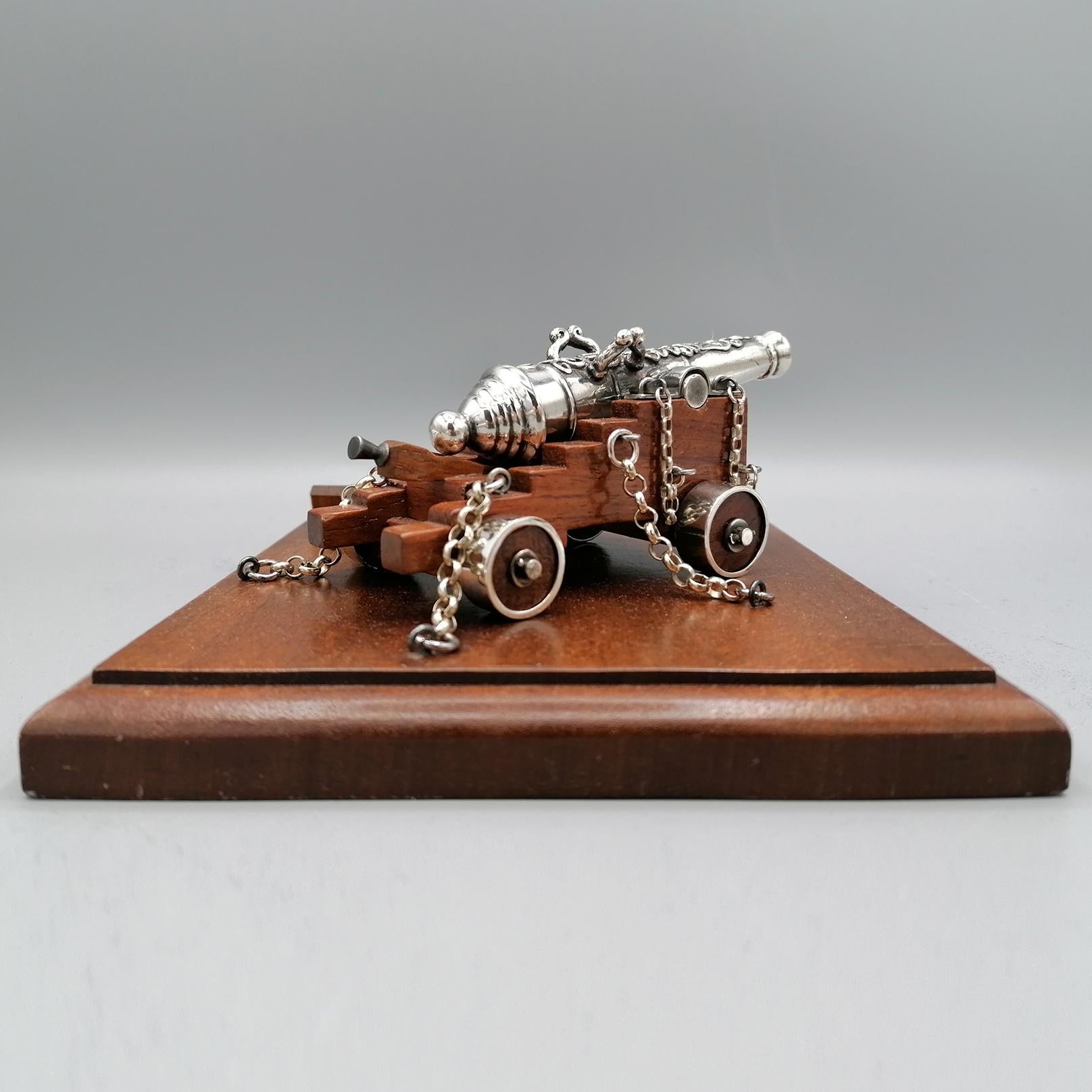 Italian Silver and Wood Miniature of French Navy Cannon In Excellent Condition For Sale In VALENZA, IT