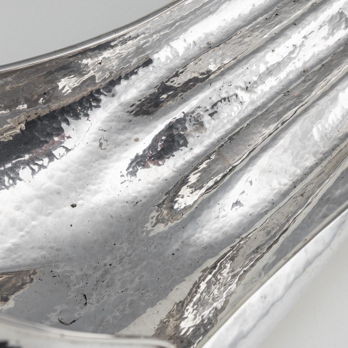 Italian Silver Baguette Tray In The Form Of A Swan, By Finzi c.1970 For Sale 9