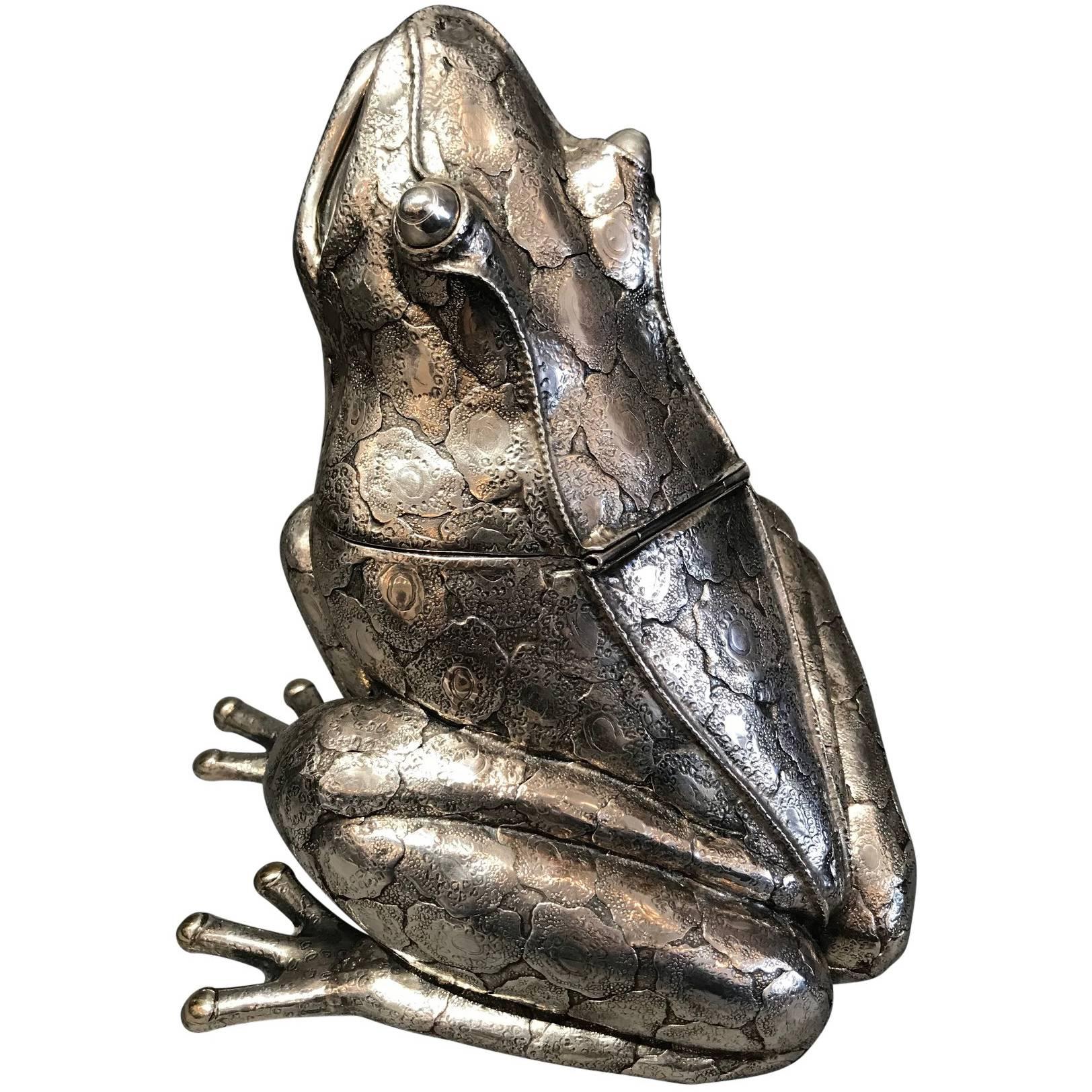 Italian Silver Frog-Form Box, by Mario Buccellati, Milan Italy, circa 1950