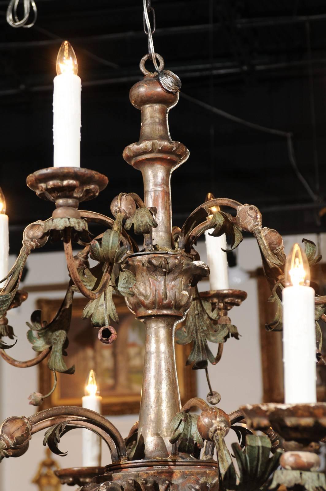 Italian Silver Gilt and Painted Tole 12-Light Chandelier from the Tuscany Region 2