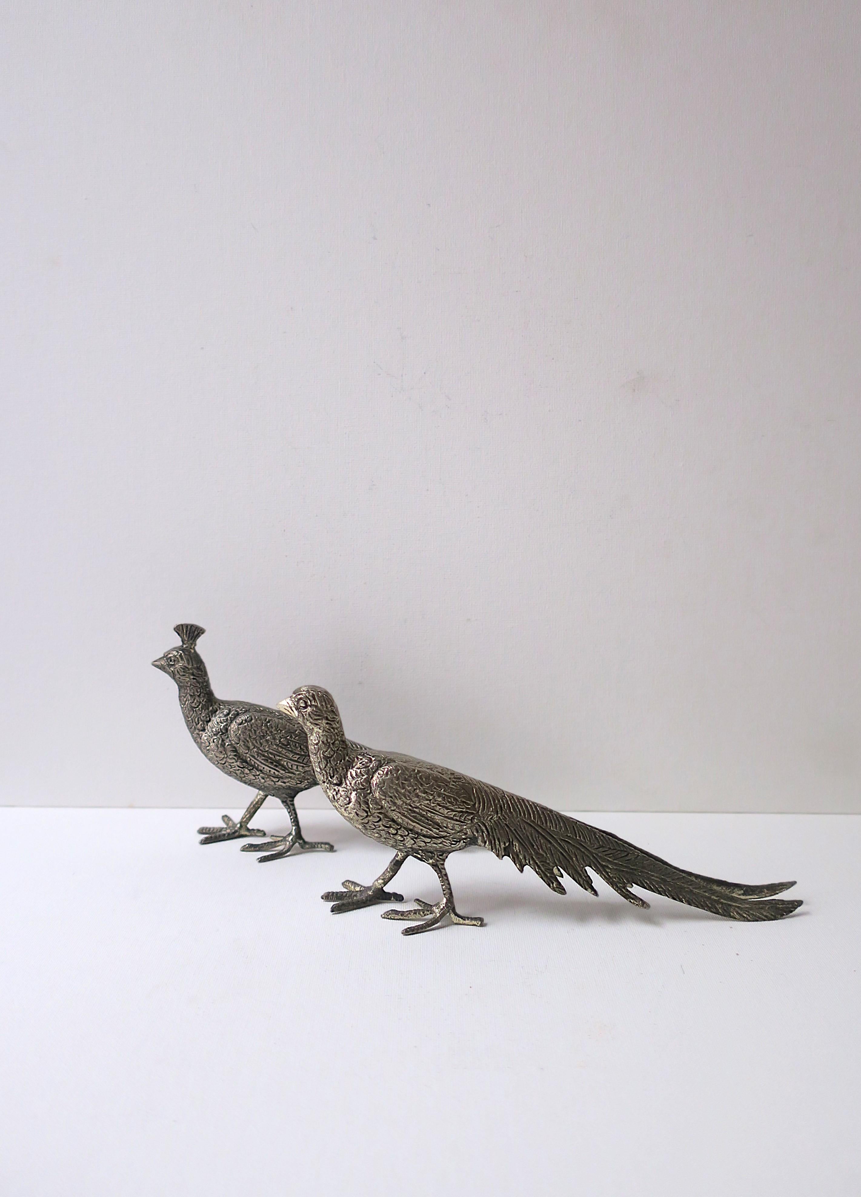 Pareja de pájaros faisanes de plata dorada italiana en venta 1