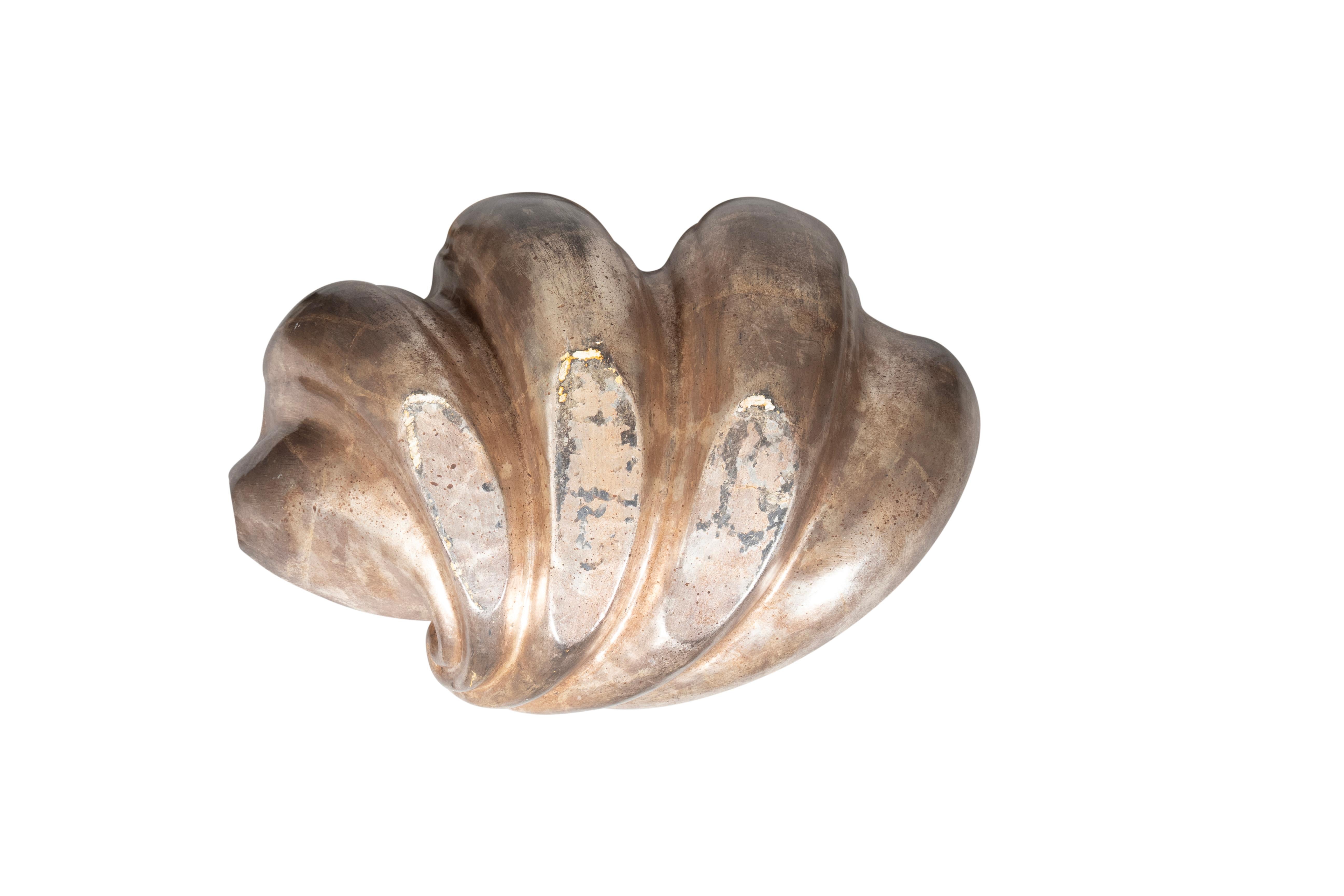 Cuenco con forma de concha de hoja de plata italiana en venta 2