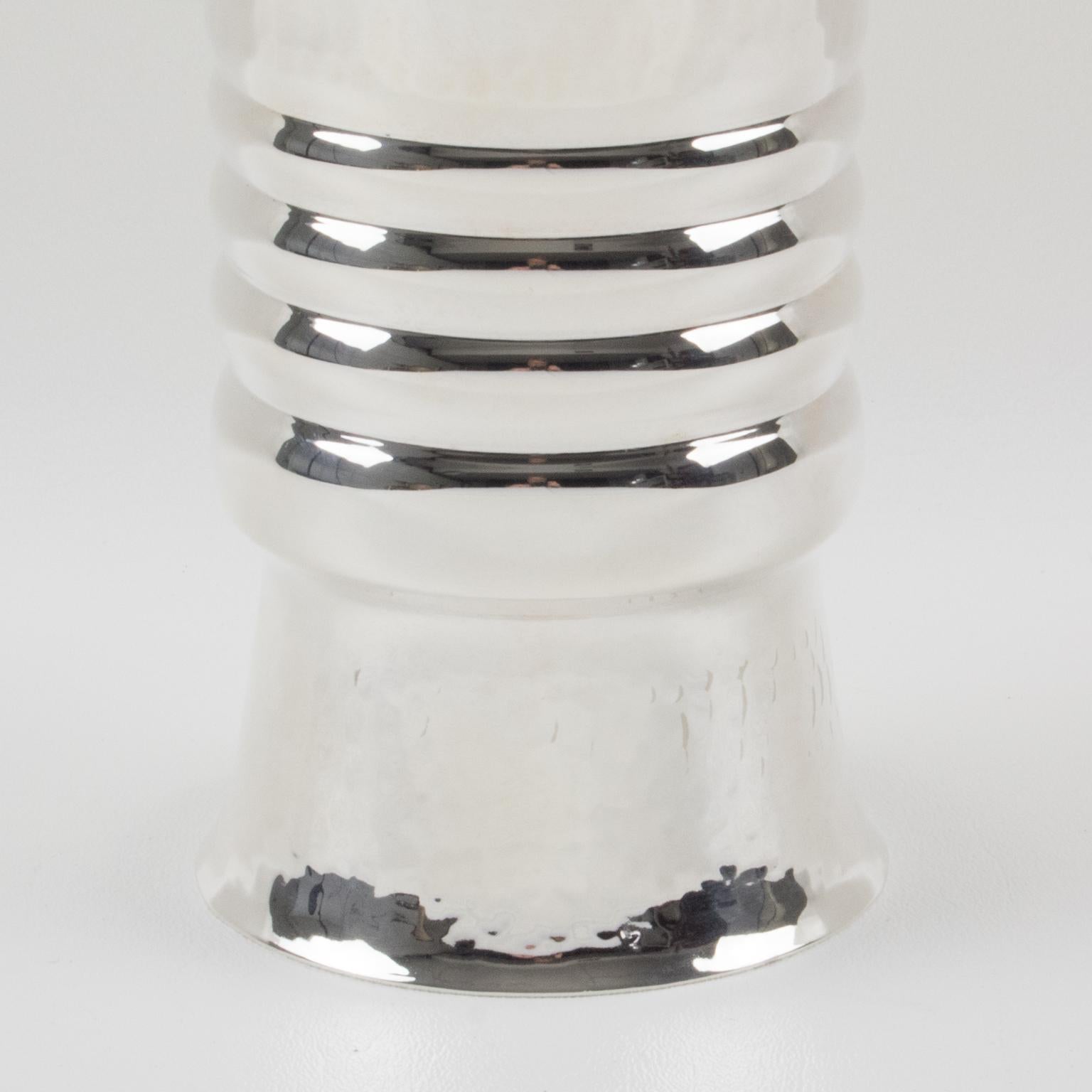 Vaso modernista d'argento italiano, circa 1980 In condizioni buone in vendita a Atlanta, GA