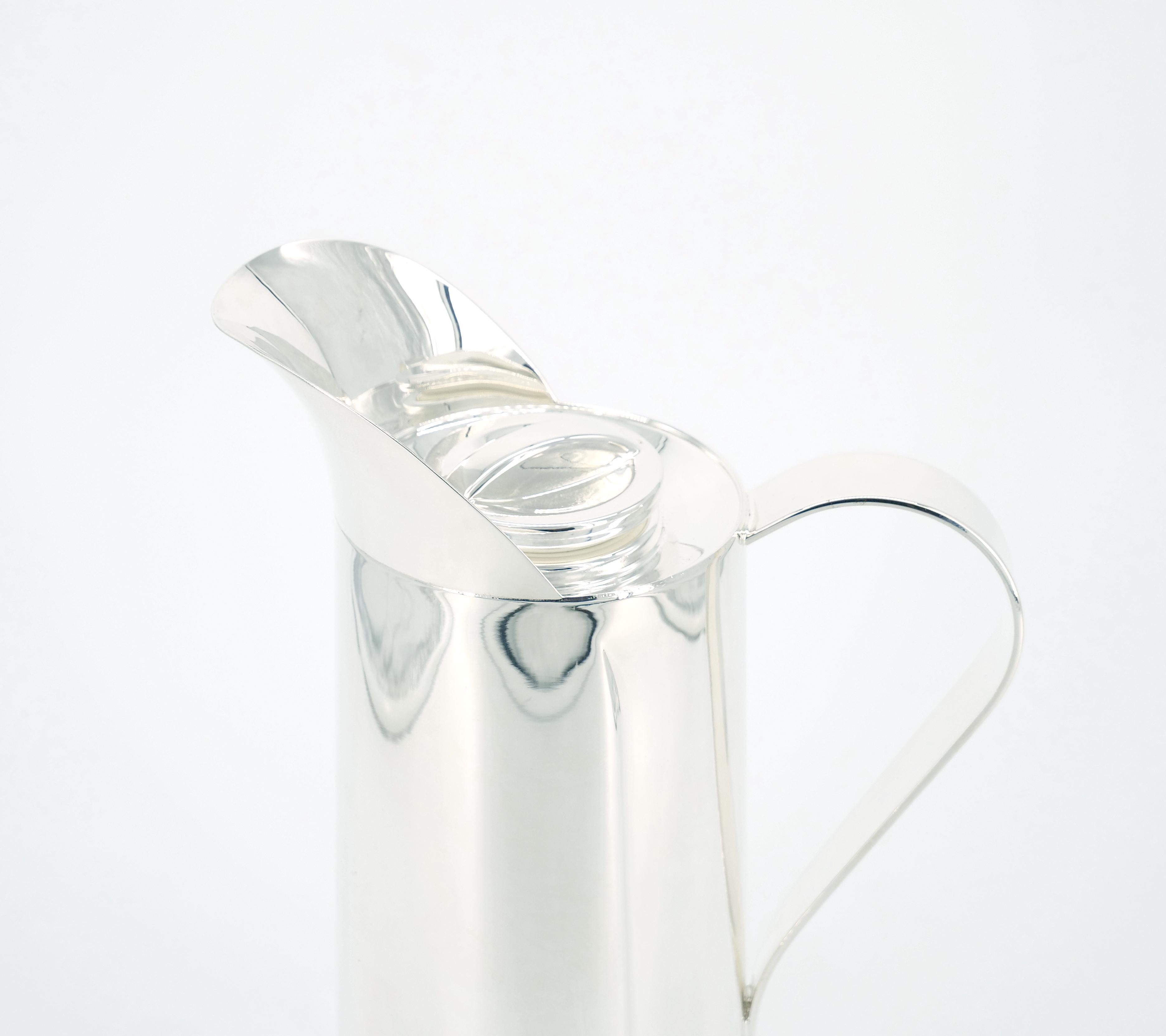 Italian Silver Plated Insulated Interior Hot / Cold Thermos For Sale 4