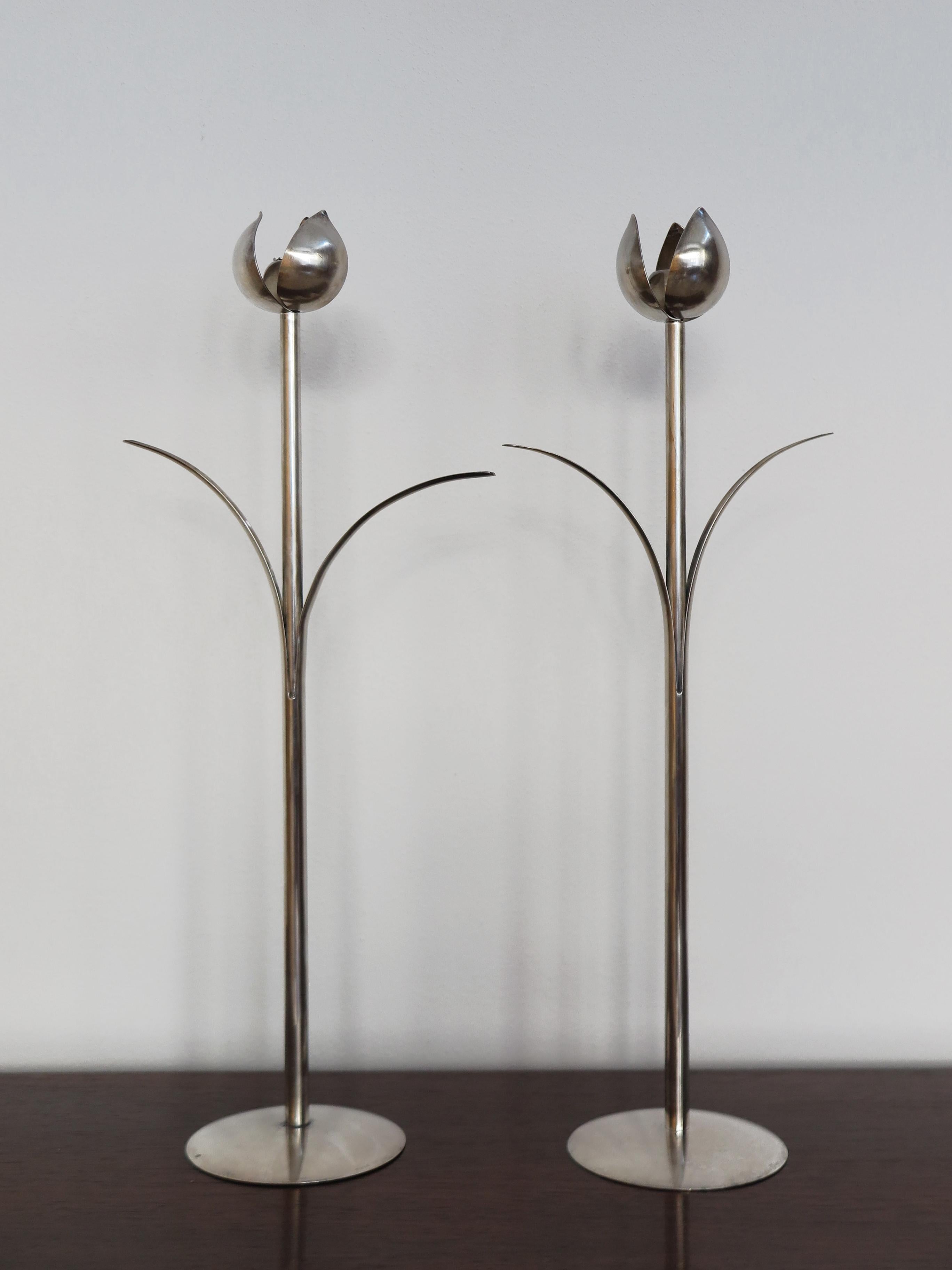 Mid-Century Modern Bougeoirs italiens Mesa en métal argenté, 1970 en vente