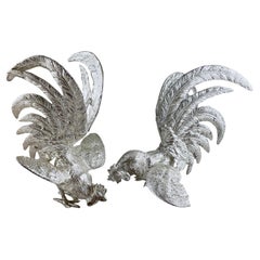 Centros de mesa italianos con gallo bañados en plata, un par