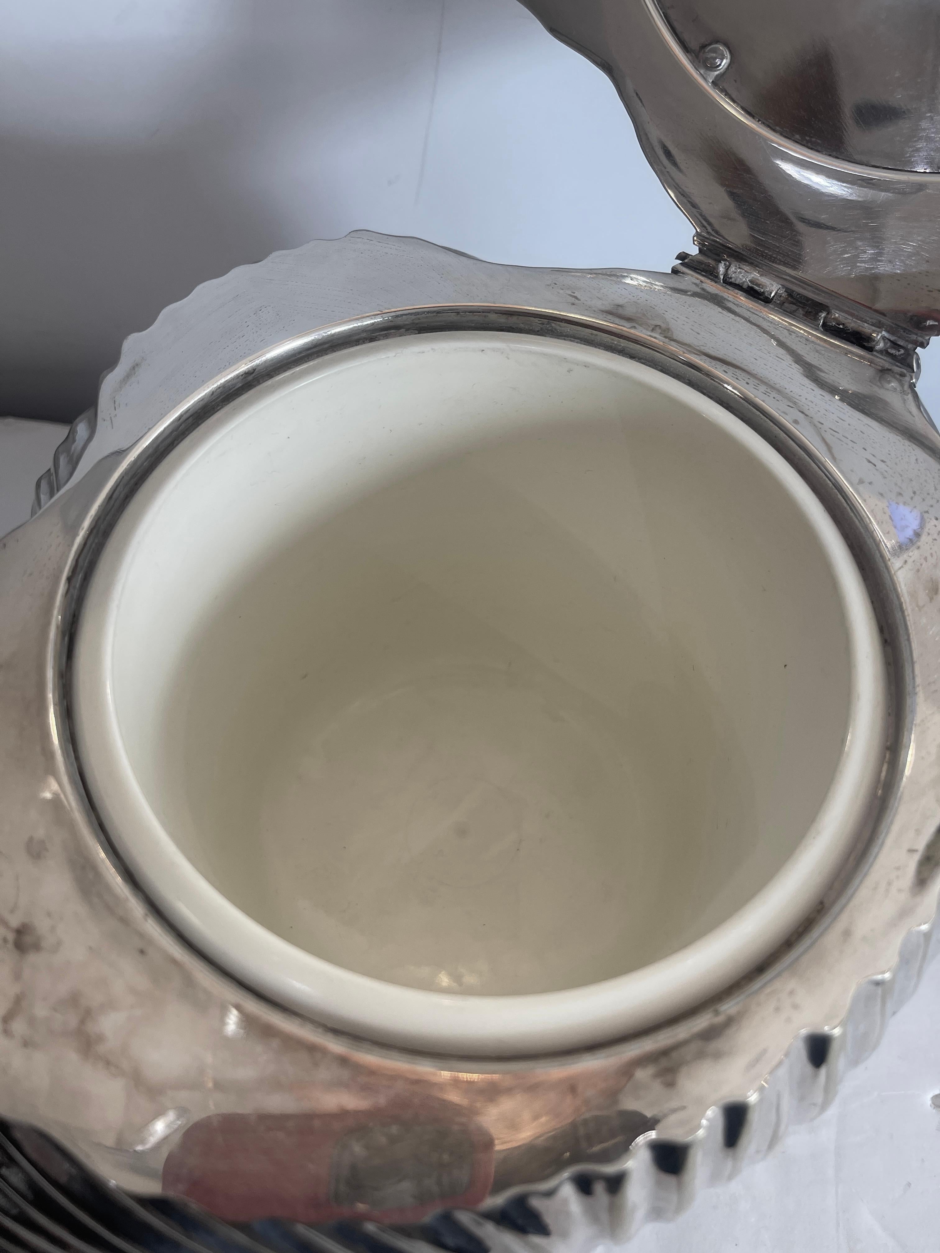 Cubitera italiana de caracol bañada en plata de Teghini, Florencia, años 70 en venta 2
