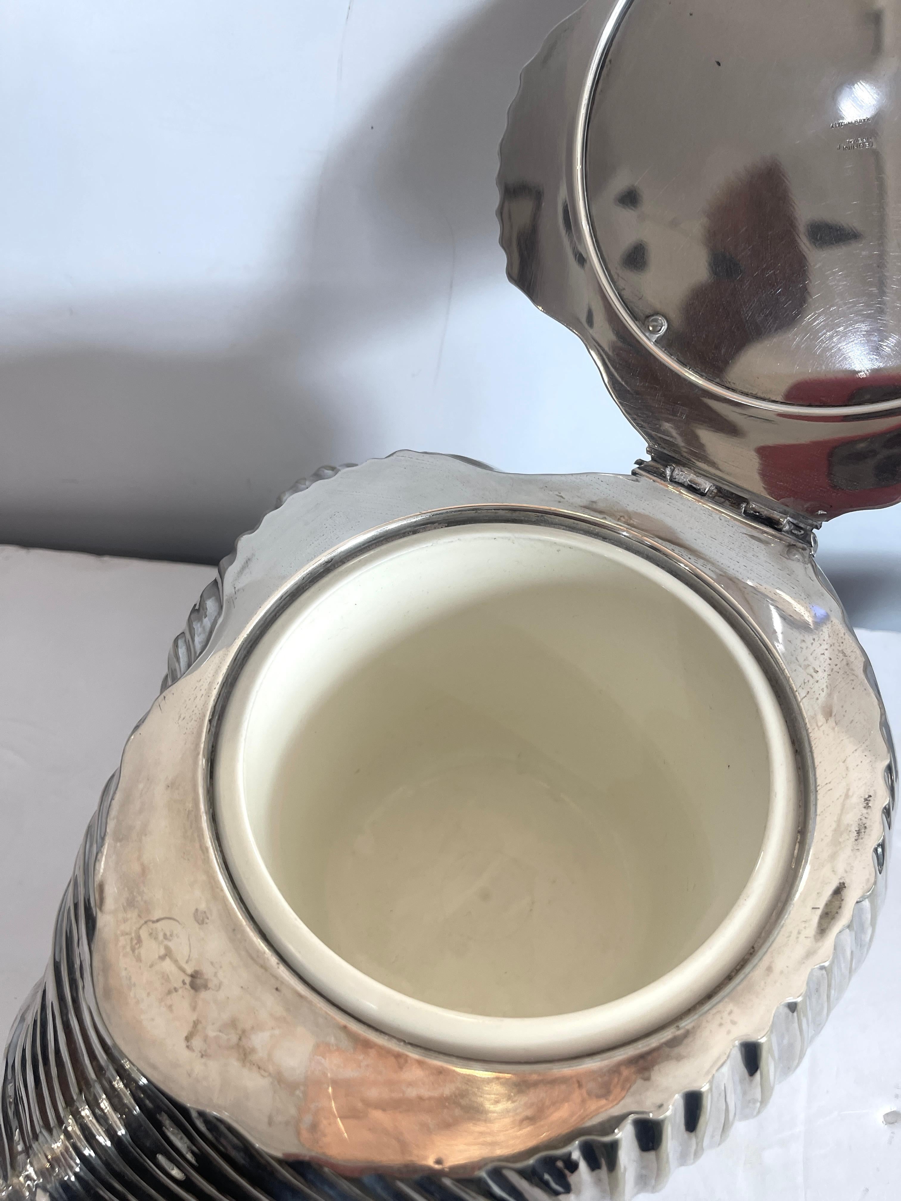 Cubitera italiana de caracol bañada en plata de Teghini, Florencia, años 70 en venta 3