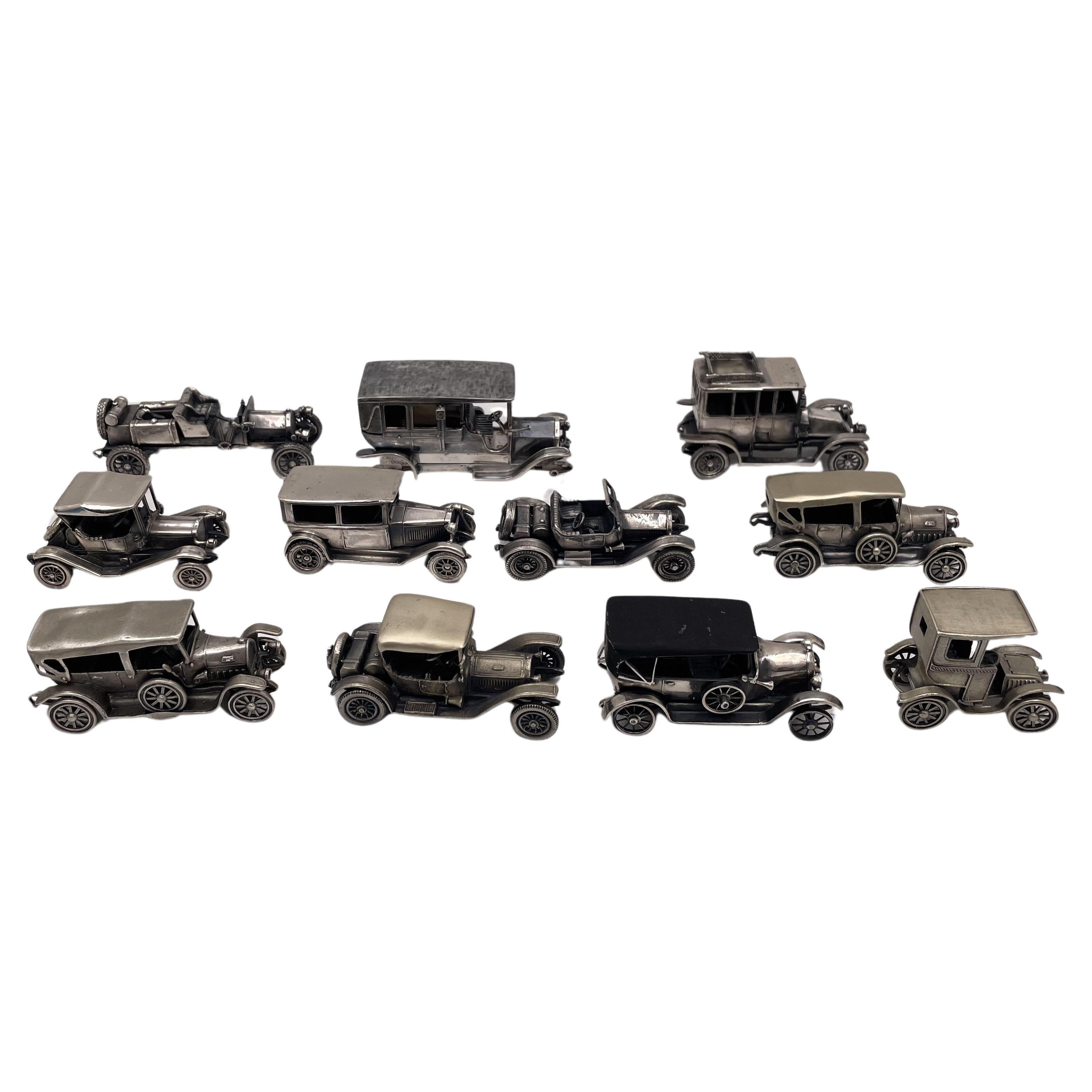 Italienisches Silber-Set seltener und hochwertiger 11 Miniatur-Autos/Autos