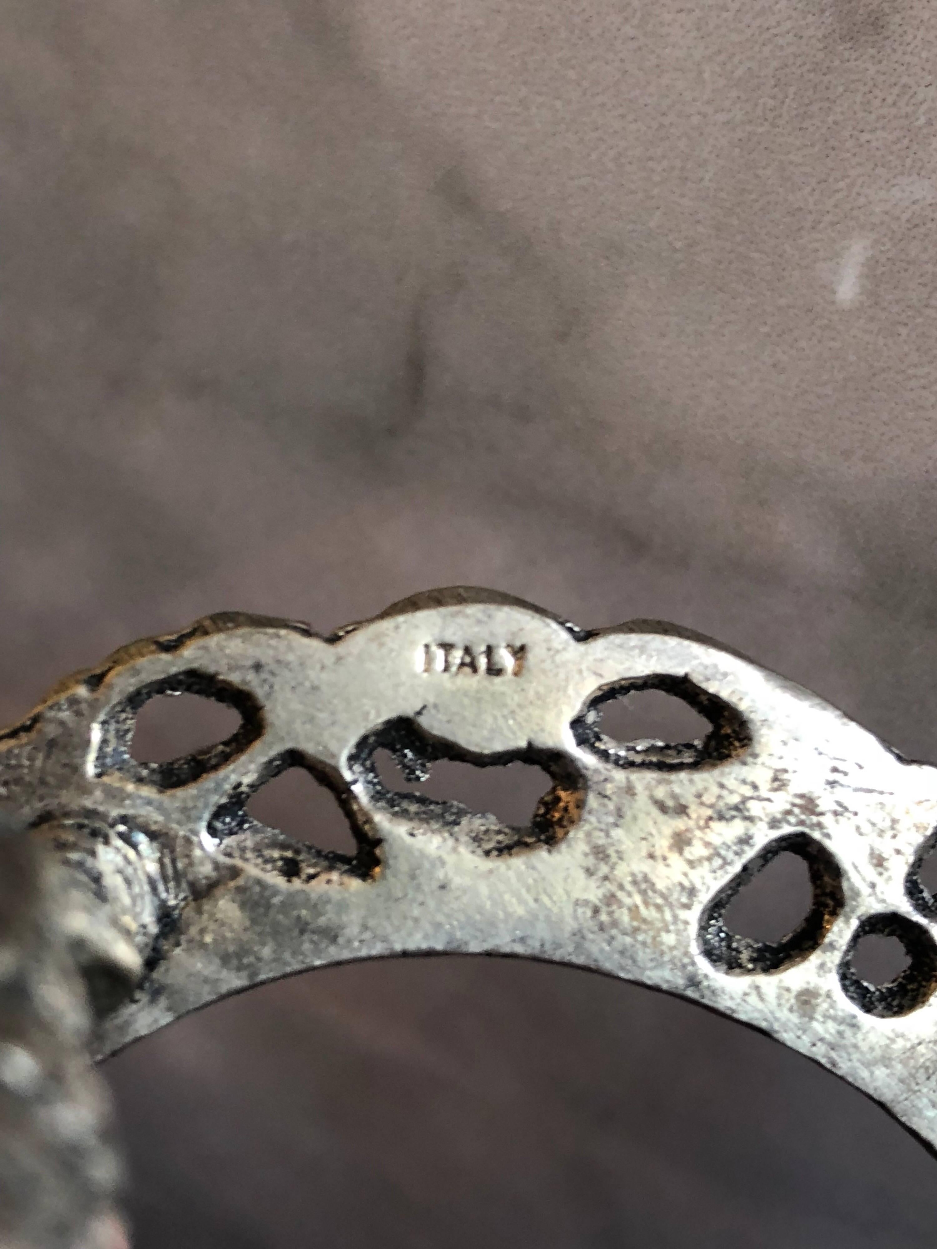 Mid-20th Century Italian Silver Tea Strainer Lion Detail