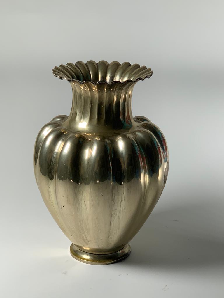  Italian Silver Vase Production Argenteria Miracoli Milano For Sale 2