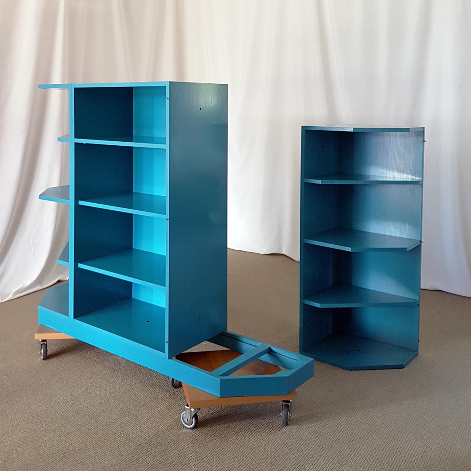 Italian Simon Gavina 1970 Takahama Turquoise Glossy Lacquered Plywood Sideboard For Sale 8