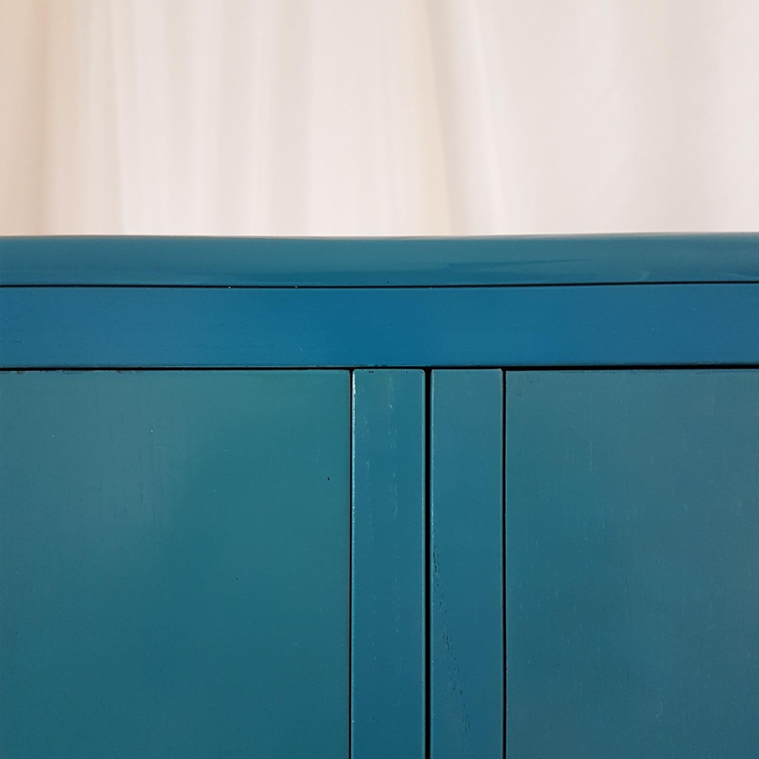 Italian Simon Gavina 1970 Takahama Turquoise Glossy Lacquered Plywood Sideboard For Sale 14