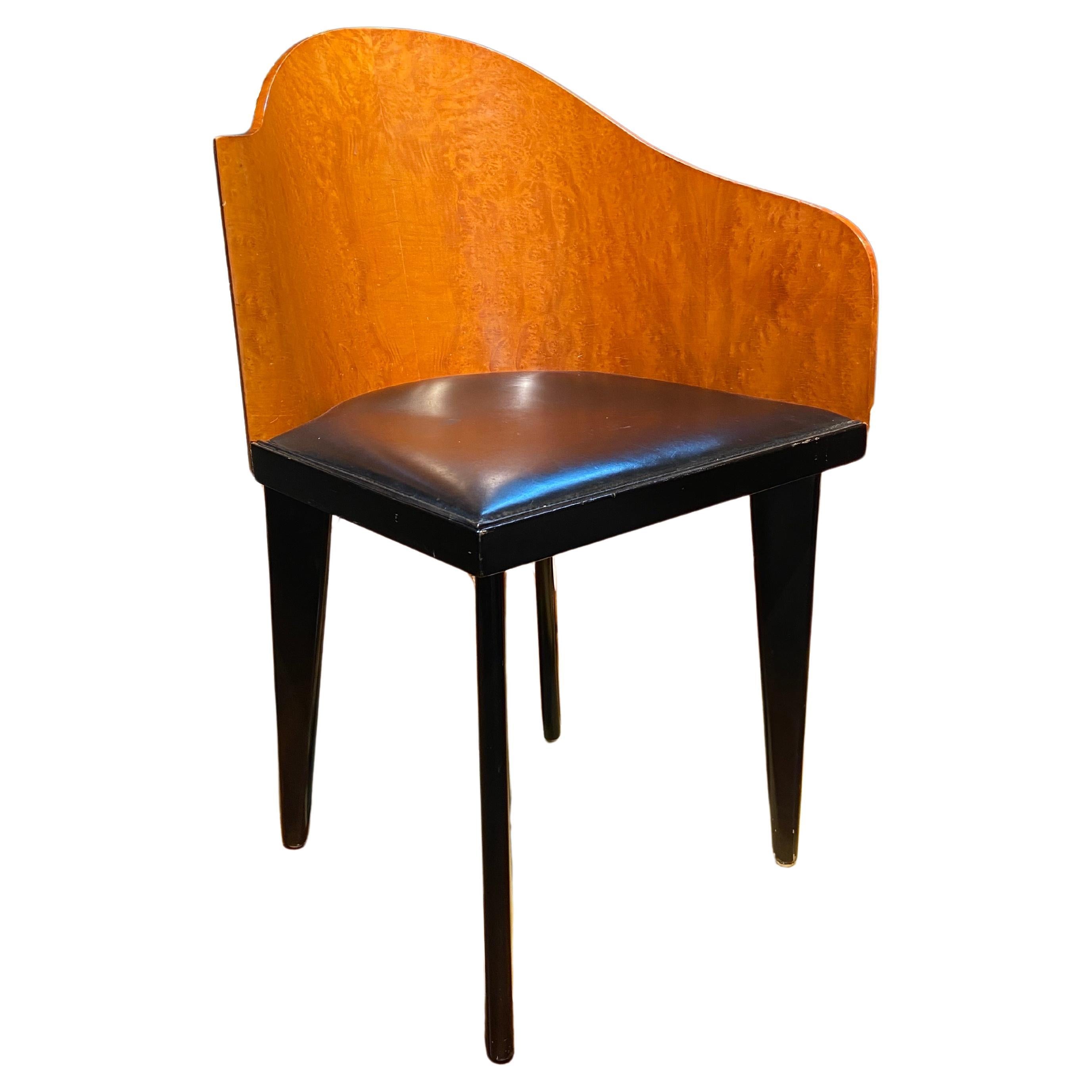 Italienischer Einzelner Toscana-Stuhl, entworfen von Piero Sartogo für Saporiti im Angebot
