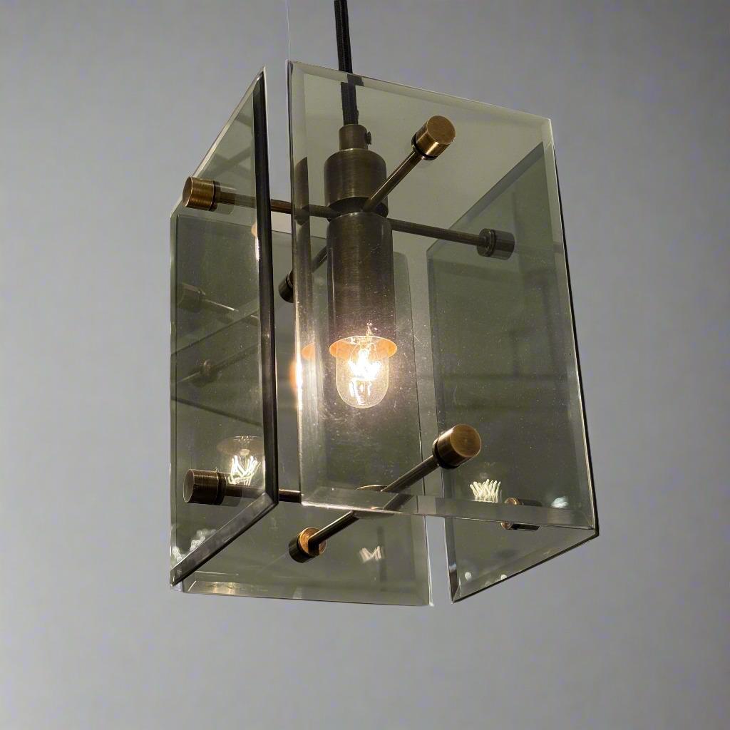 Lampadario a sospensione italiano a sei luci In condizioni buone in vendita a New York, NY