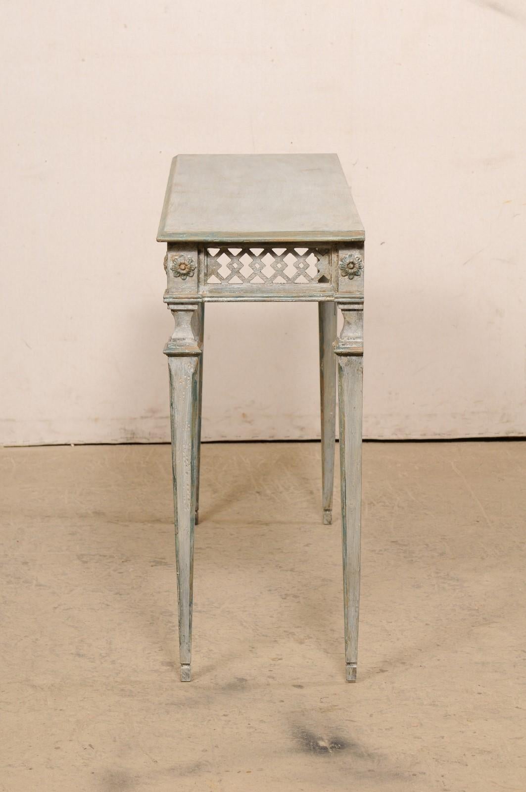 Italian Slender Console Table with Beautifully Pierce-Carved Lattice Apron 4