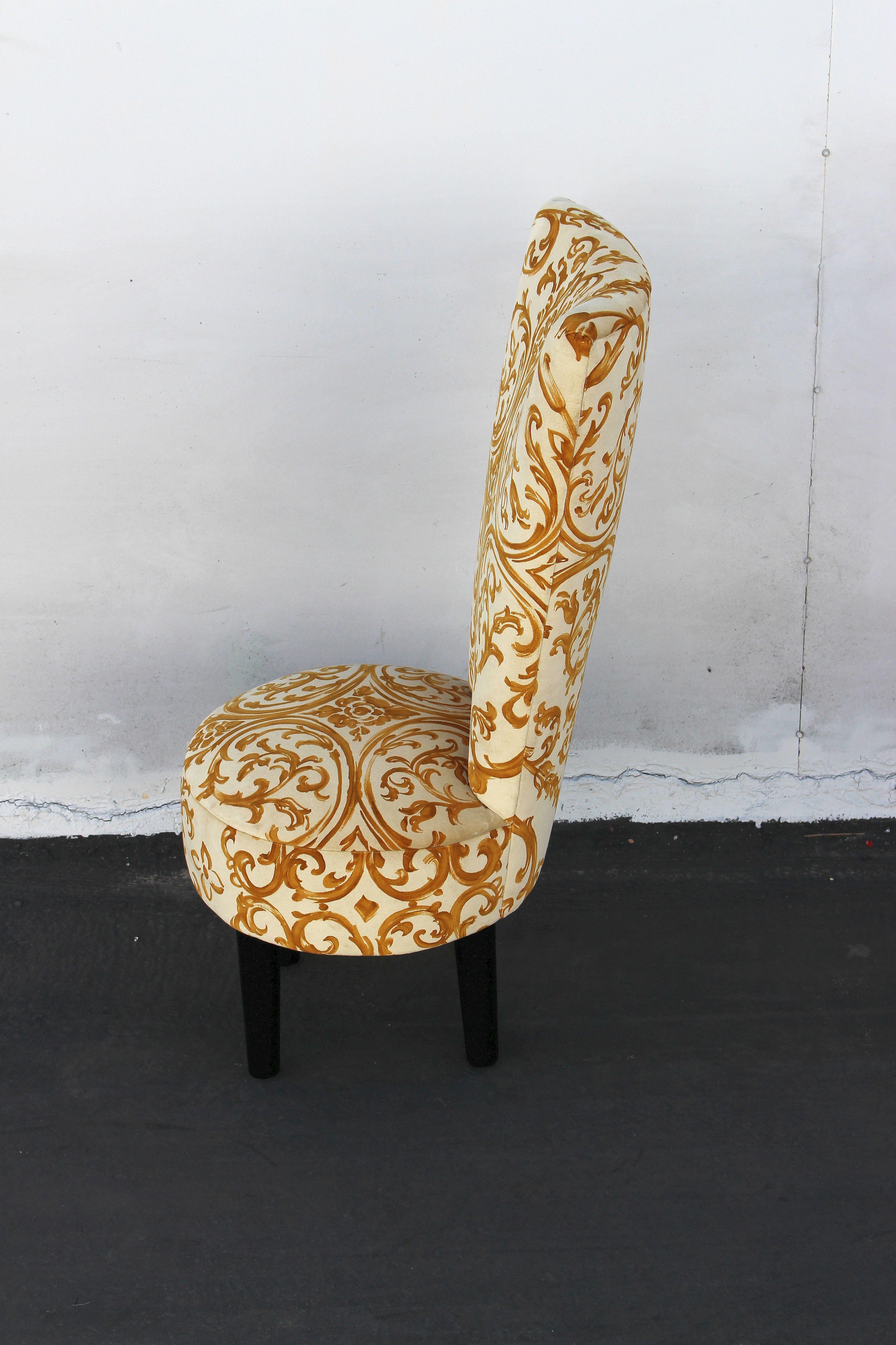 Italian Slipper Chairs In Good Condition For Sale In Los Angeles, CA