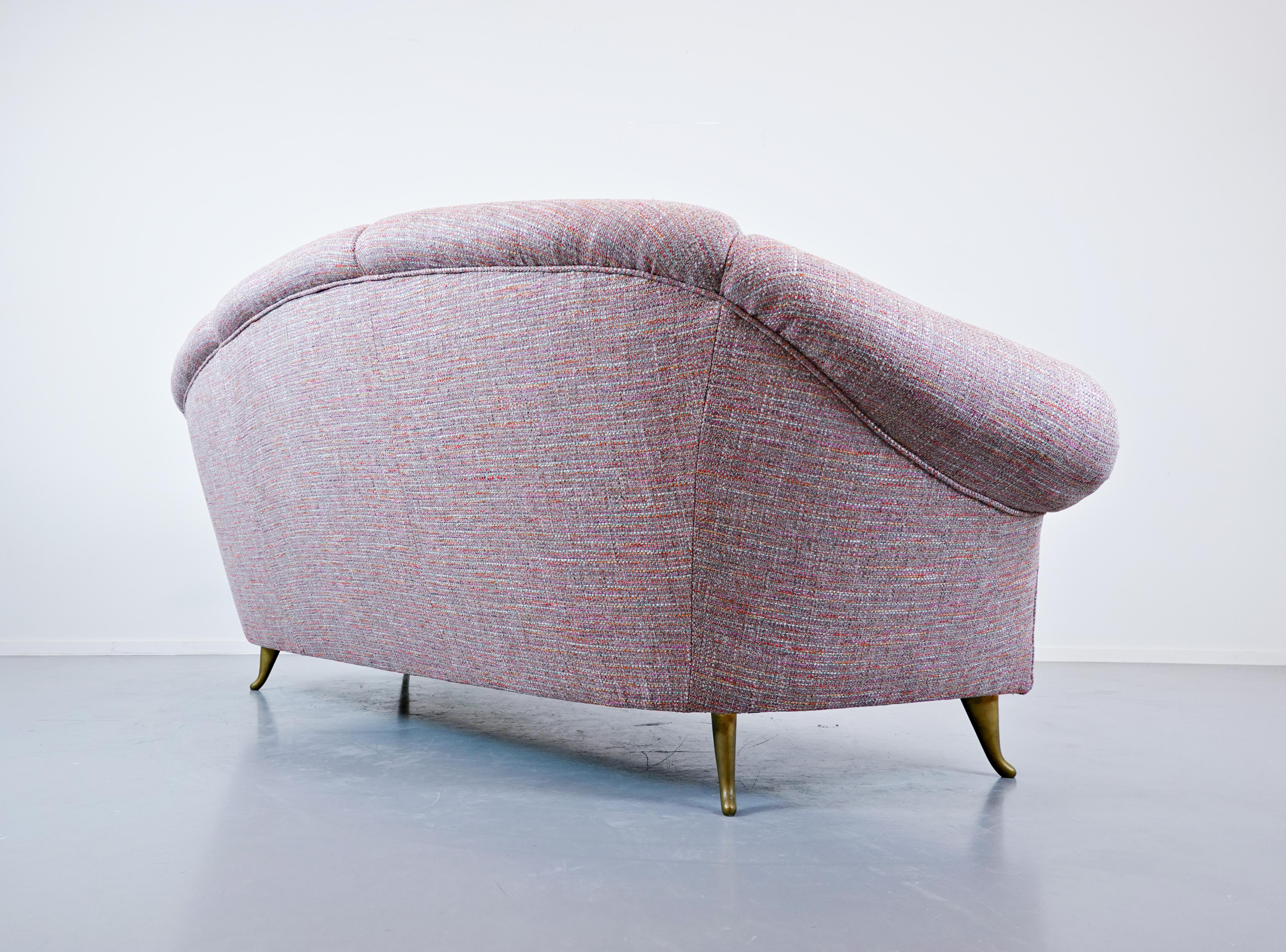 Fabric Mid-Century Modern Light Pink Italian Sofa, 1950s, New Upholstery For Sale