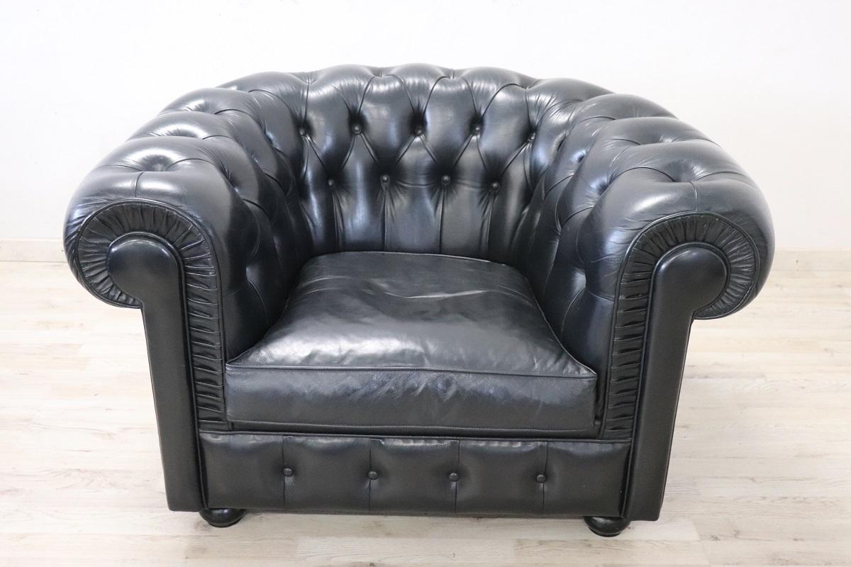 Italian Sofa and Armchair in the Style of Chesterfield, circa 1980s For Sale 5