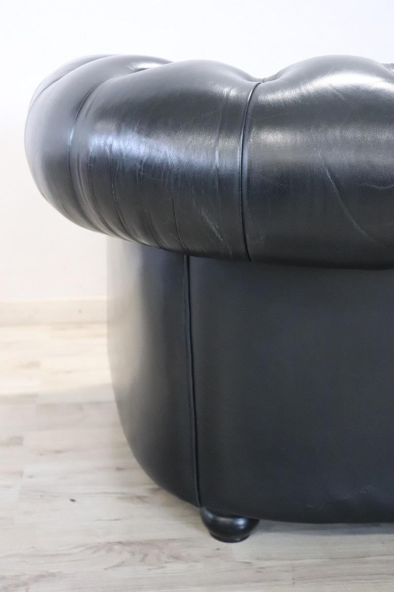 Italian Sofa and Armchair in the Style of Chesterfield, circa 1980s For Sale 3