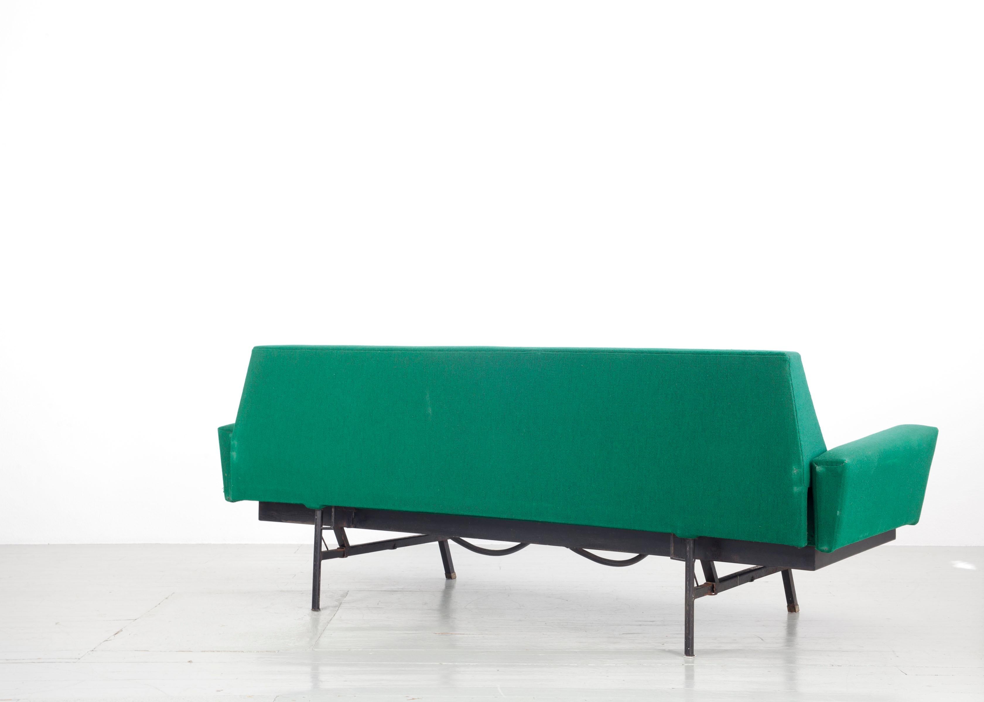Mid-Century Modern Italian Sofa Bed, 1950s For Sale
