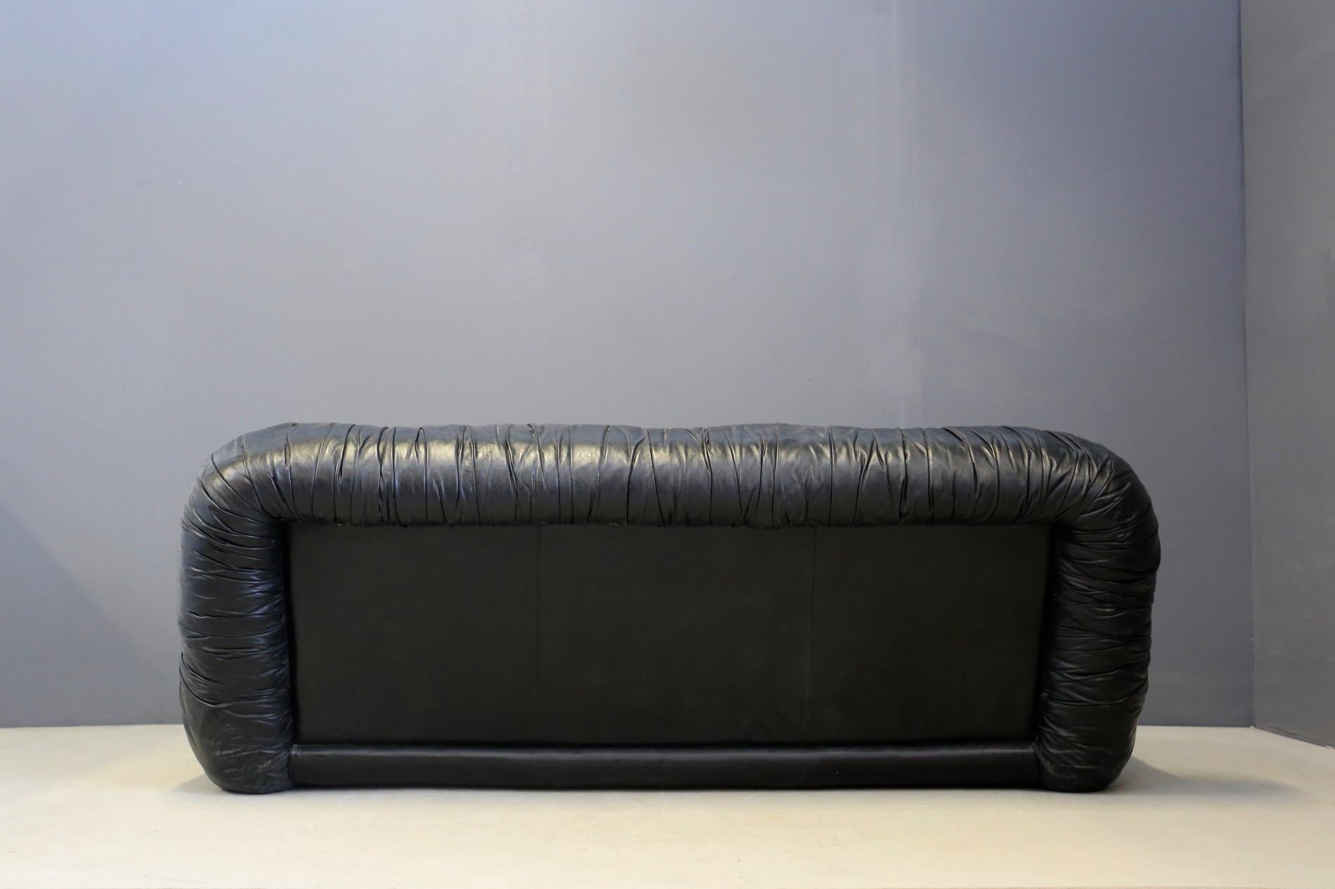 Modern Italian Sofa by De Pas, D'urbino and Lomazzi in Leather Black, 1970s