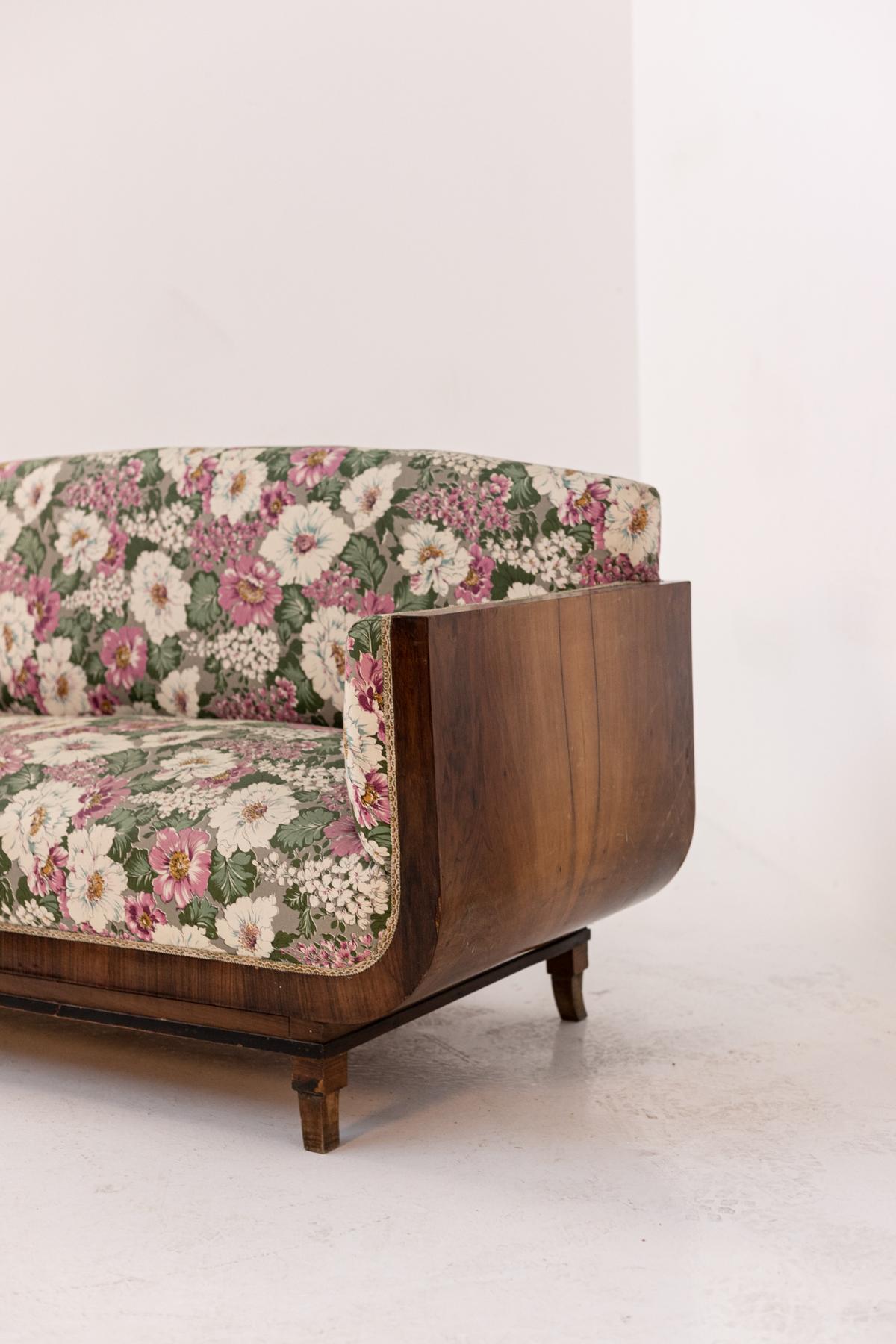 Italian Sofa by Gaetano and Osvaldo Borsani in Wood and Original Fabric 2