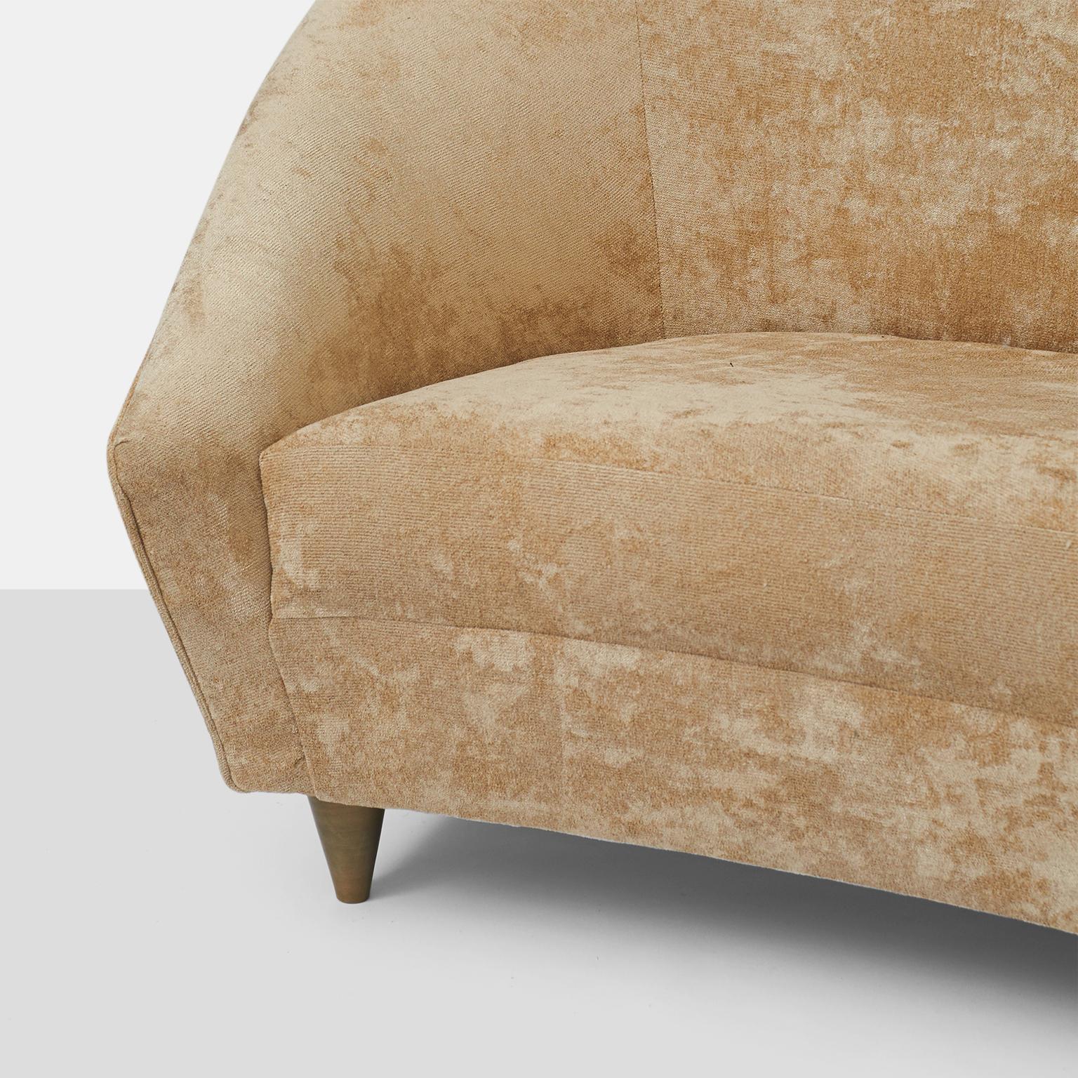 Grand Italian Sofa, (attributed to) Ico Parisi In Good Condition For Sale In San Francisco, CA