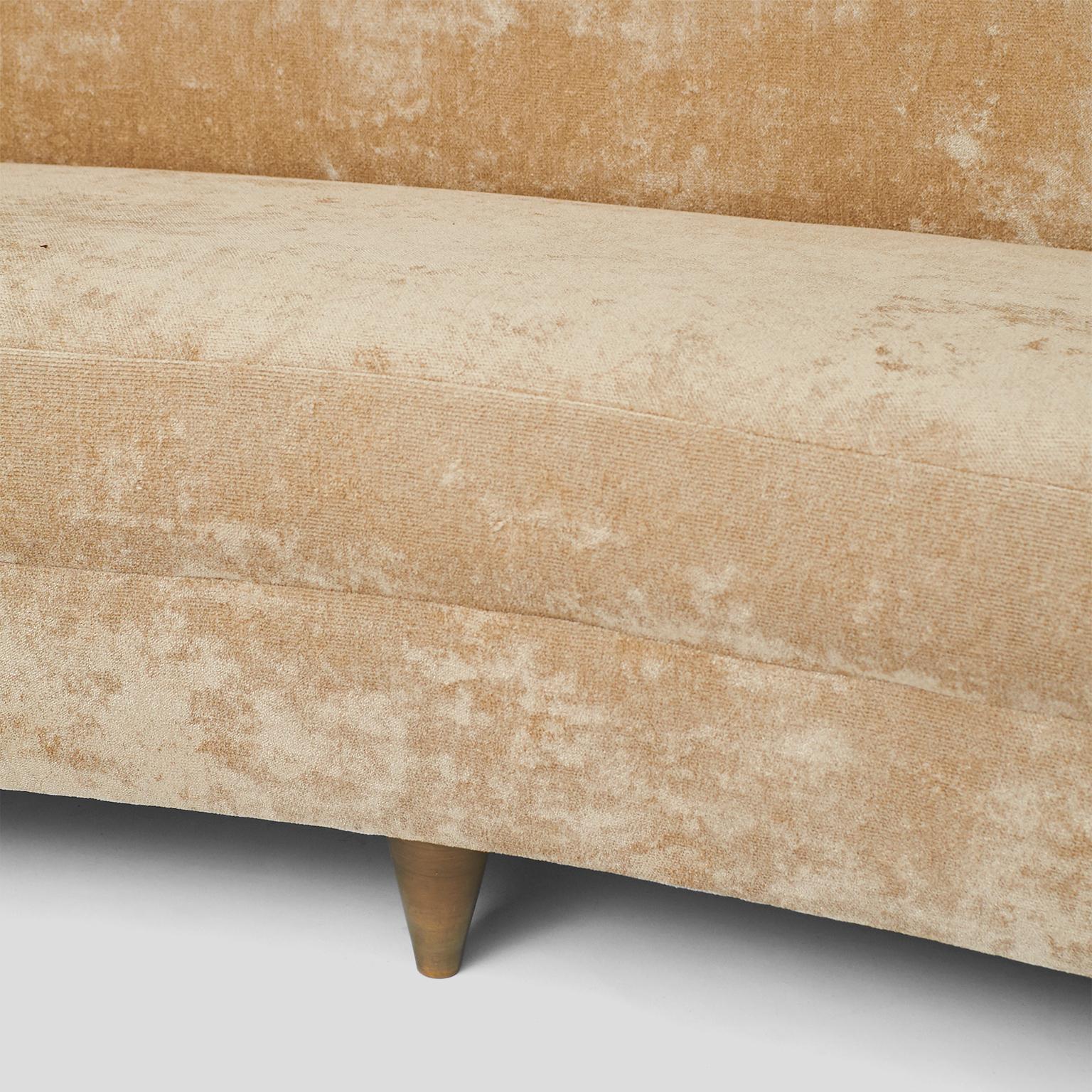 Mid-20th Century Grand Italian Sofa, (attributed to) Ico Parisi For Sale