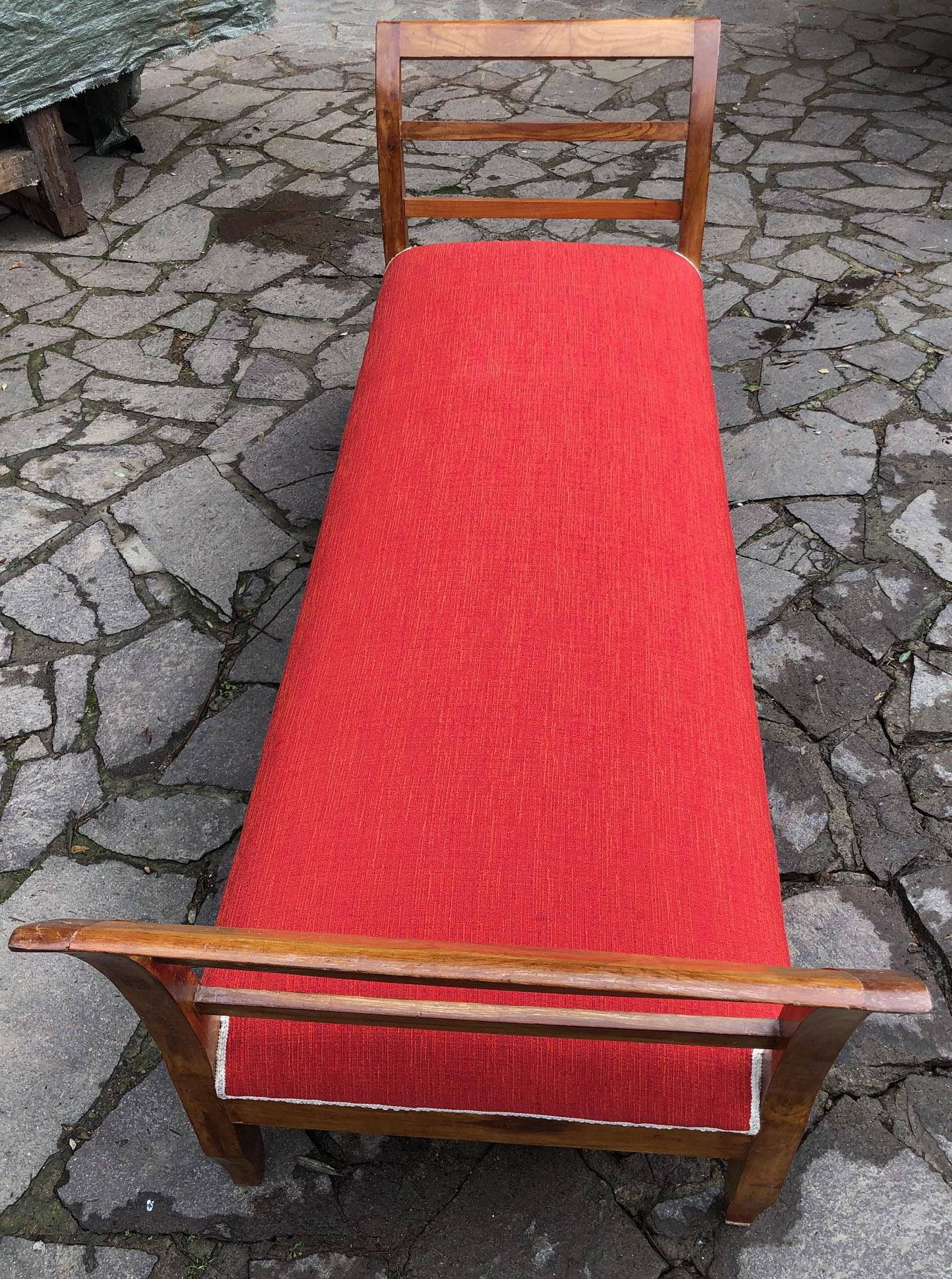 Late 19th Century Italian uncommon Sofa Original in Boxwood 