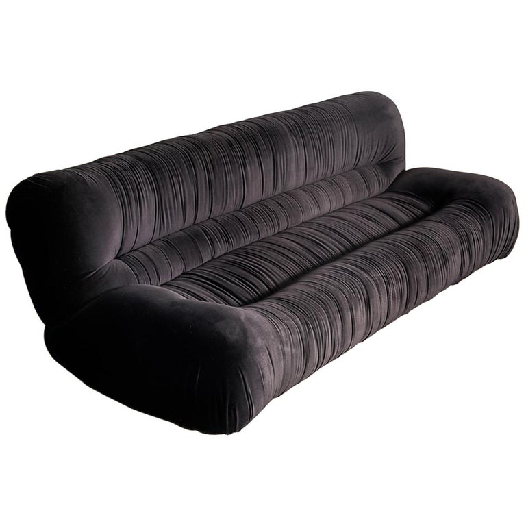 Italian Sofa in Black Velvet, 1970s For Sale at 1stdibs