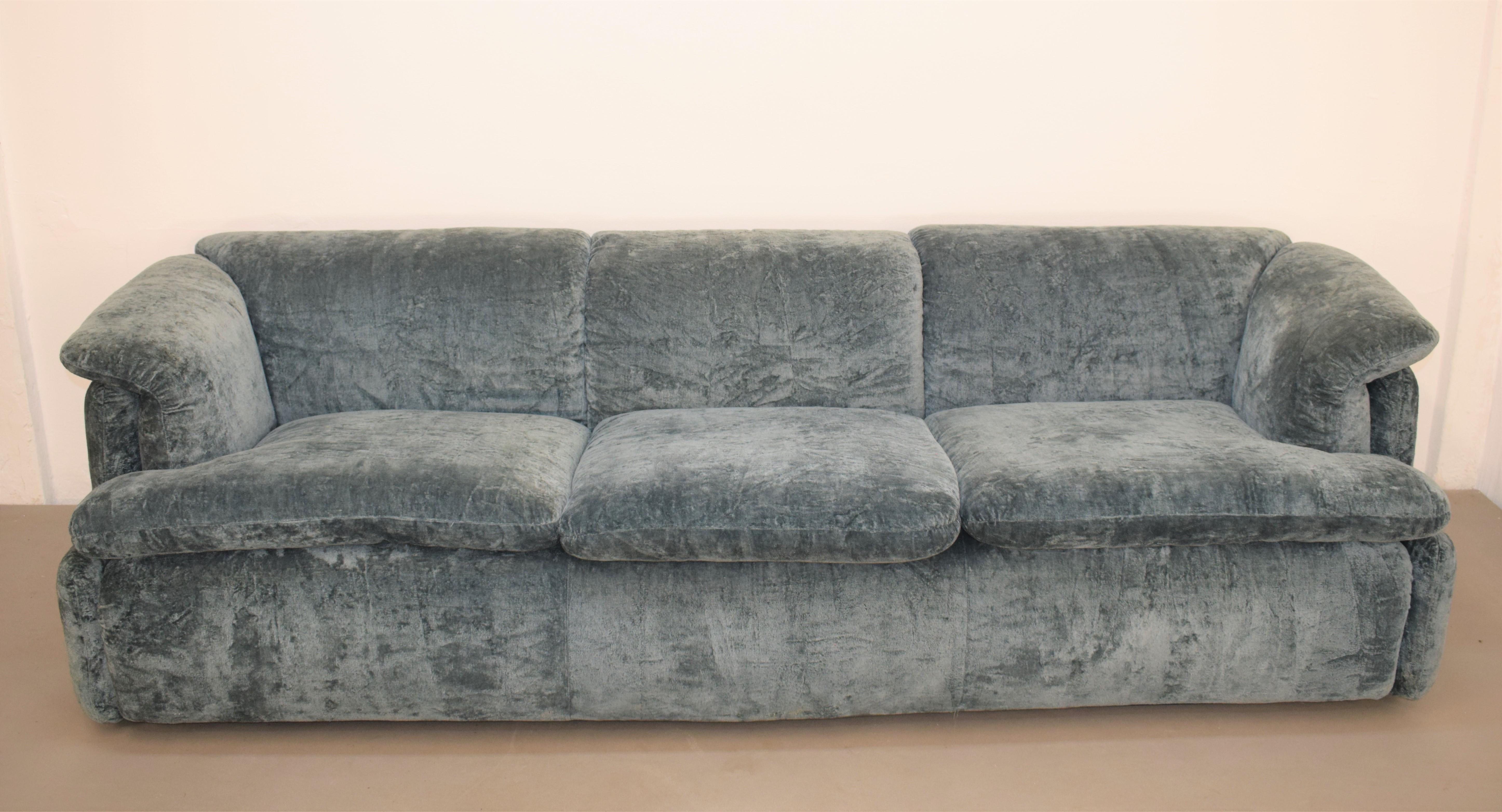 Italian sofa model 