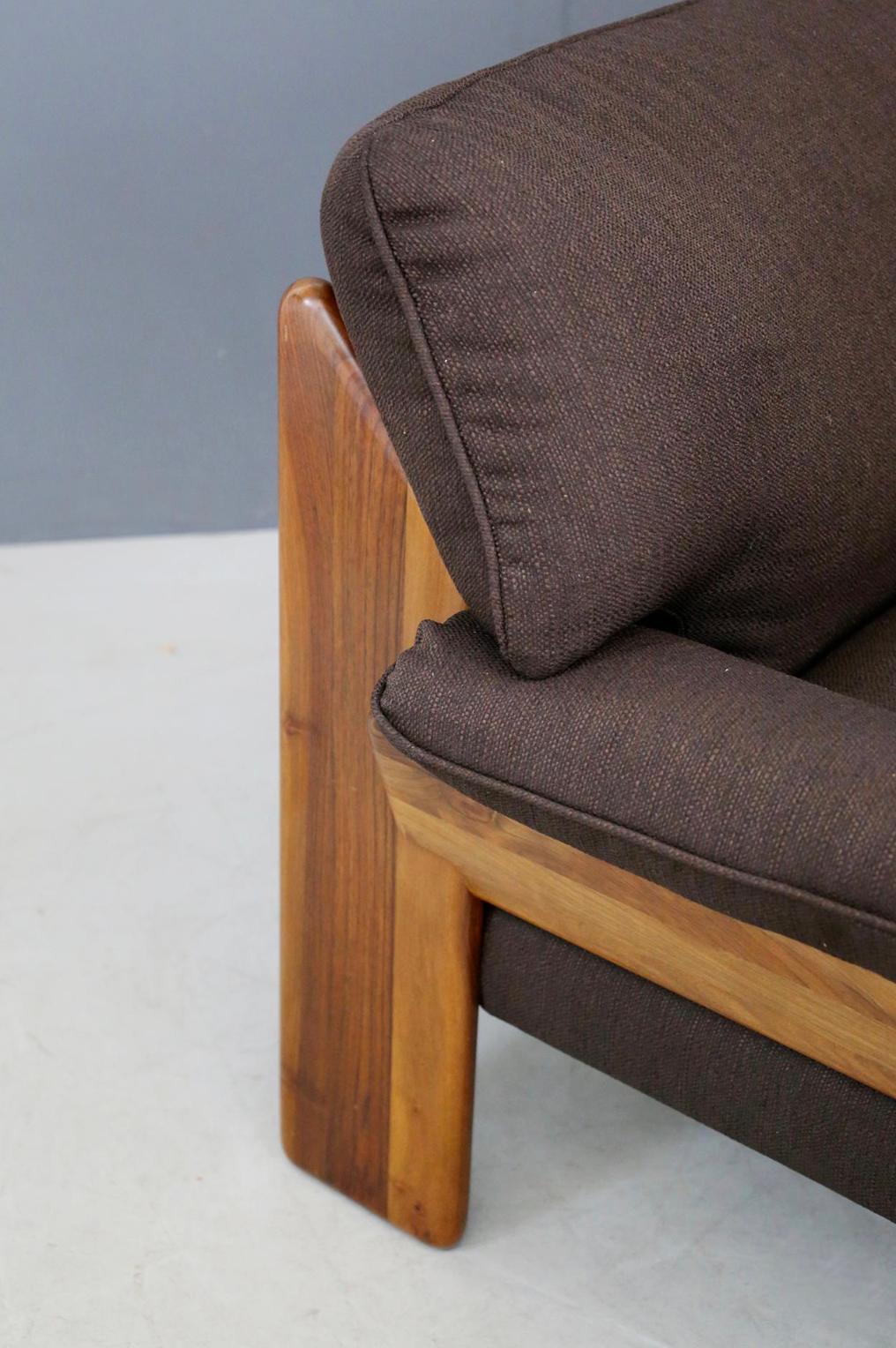 Italian Sofa Sapporo for Mobil Girgi in brown fabric im Angebot 1