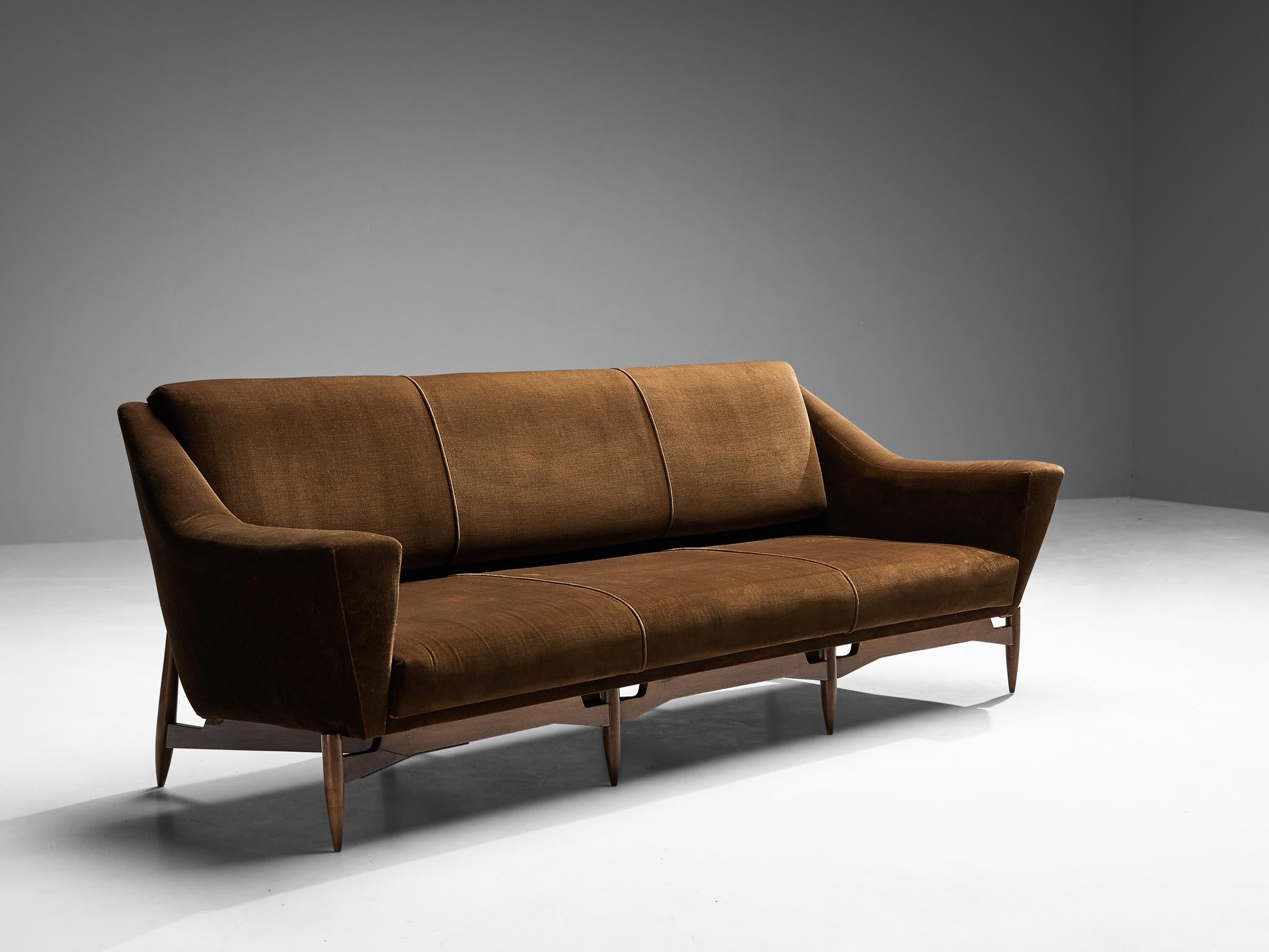Italian Sofa with Exposed Elegant Wooden Frame in Brown Velvet 4