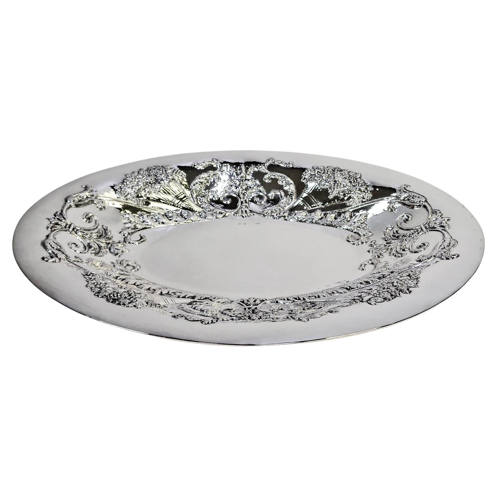 Italian Solid 800 Silver embossed oval centerpiece "cornucopia" in vendita