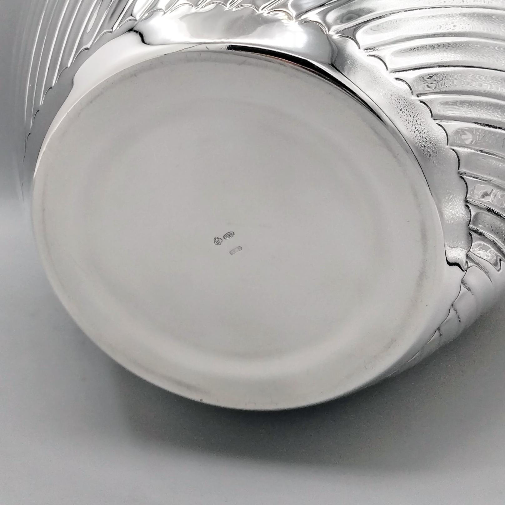 Italian Solid 800 Silver Vase in vendita 5