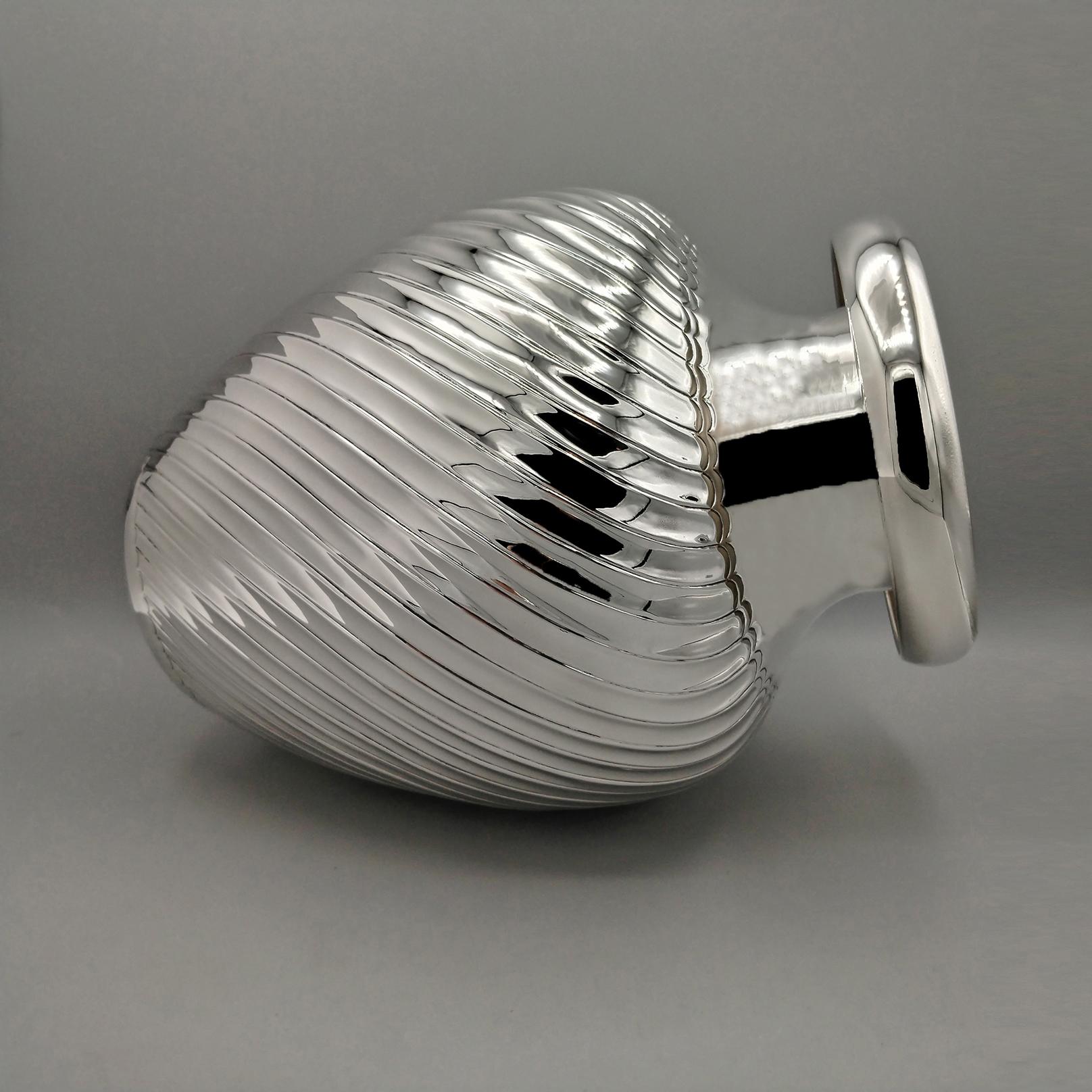 Italian Solid 800 Silver Vase in vendita 2