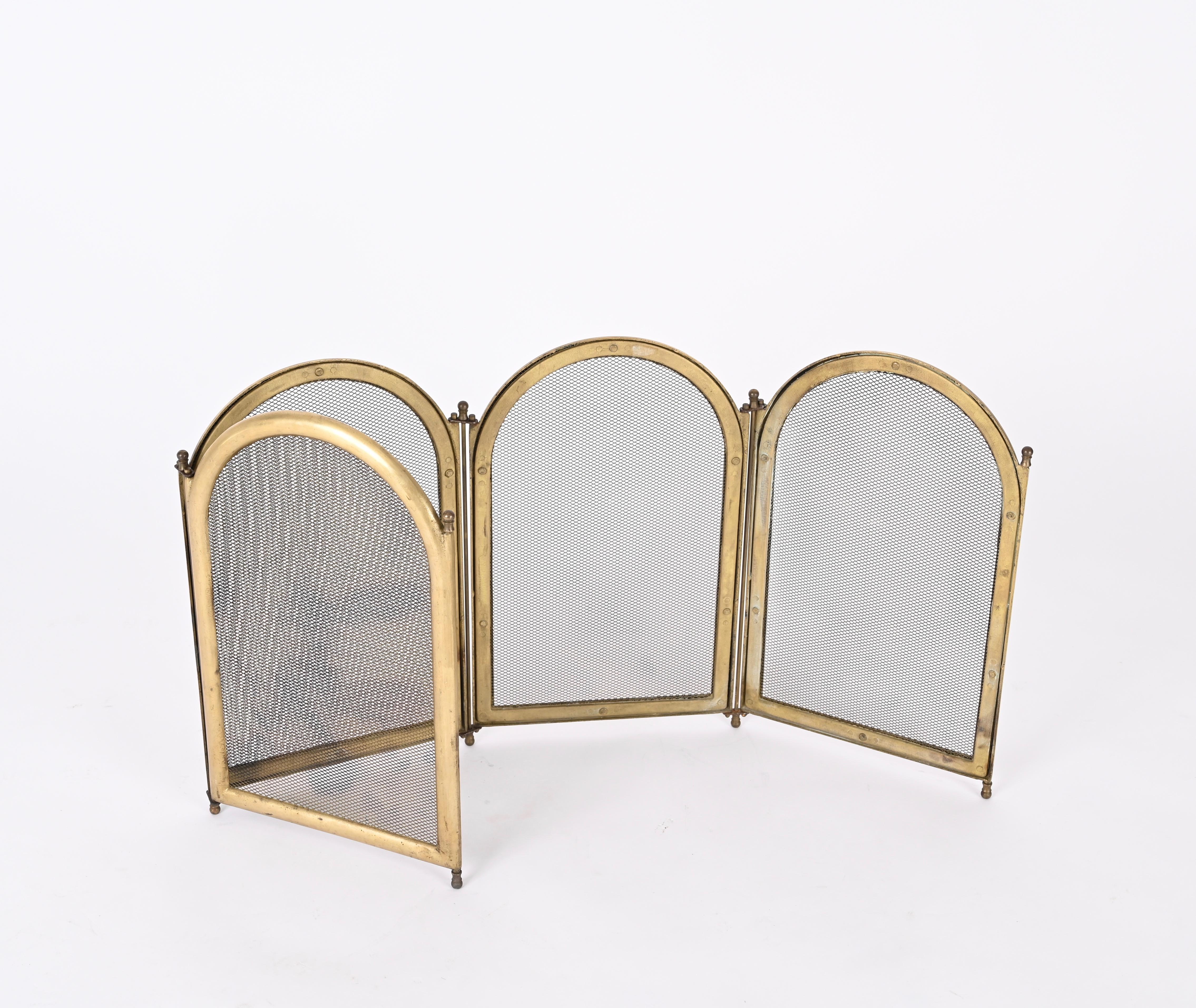 Italian Solid Brass Folding Fireplace Screen or Fire Guard, Italy 1960s For Sale 3