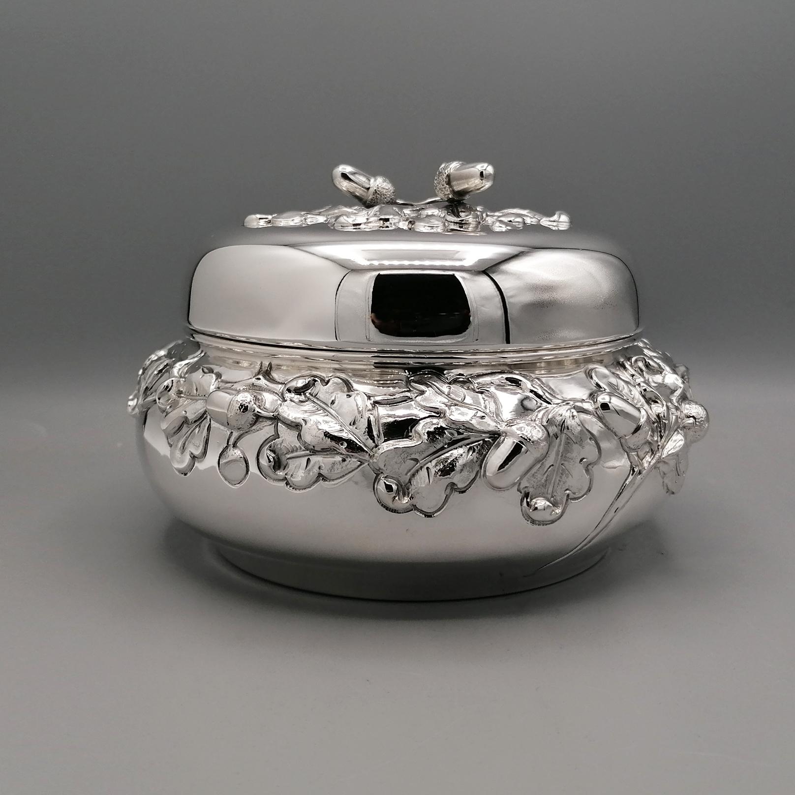 Other Italian Solid Silver decorative Round Box  For Sale